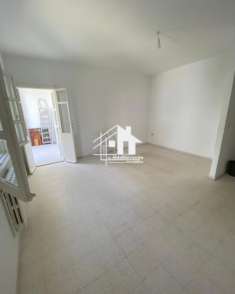 Le Bardo&nbsp;Le Bardo&nbsp;Location&nbsp;Appart. 4 pi�ces&nbsp;Appartement s3  situ� au 1�re �tage