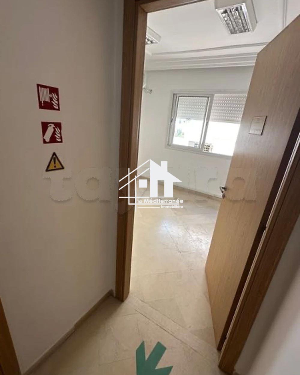 Le Bardo&nbsp;Le Bardo&nbsp;Location&nbsp;Autre&nbsp;Hst bureau h4