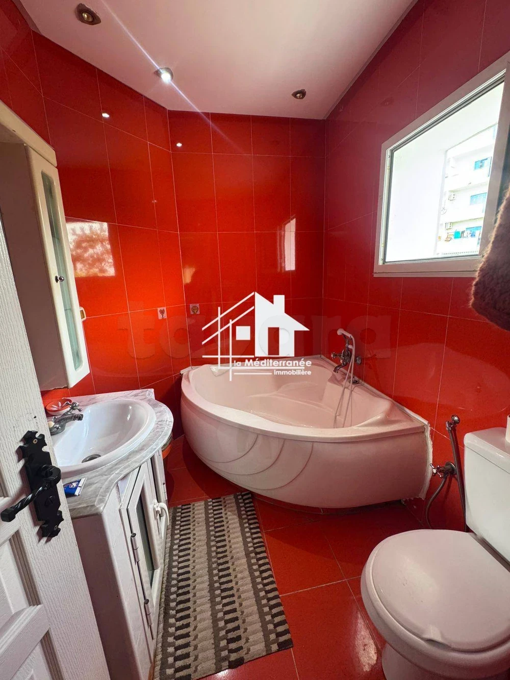 Le Bardo&nbsp;Le Bardo&nbsp;Vente&nbsp;Appart. 5 pi�ces+&nbsp;Une villa 2s5 au bardo