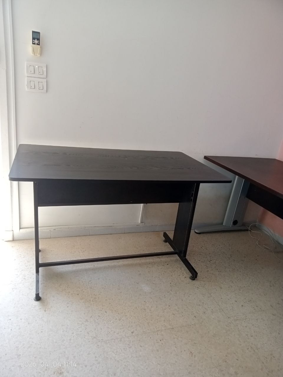 El Menzah&nbsp;El Menzah 9&nbsp;Meubles de bureau&nbsp;Materiels Accessoires de bureau&nbsp;Mobilier de qualit� � saisir tr�s int�ressante