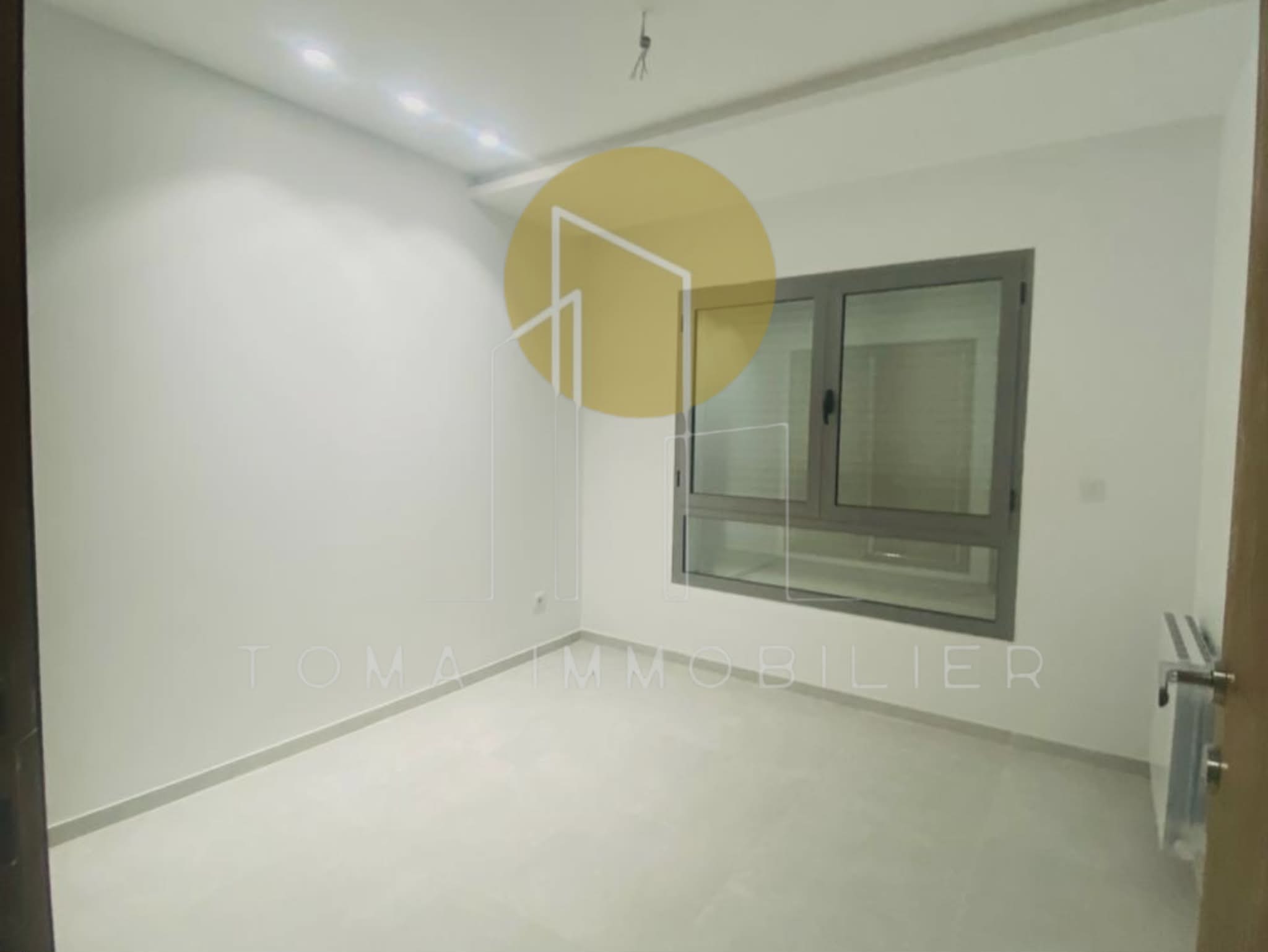 El Kram&nbsp;Le Kram&nbsp;Location&nbsp;Appart. 1 pi�ce&nbsp;S1 haut standing � cit� wahat aouina