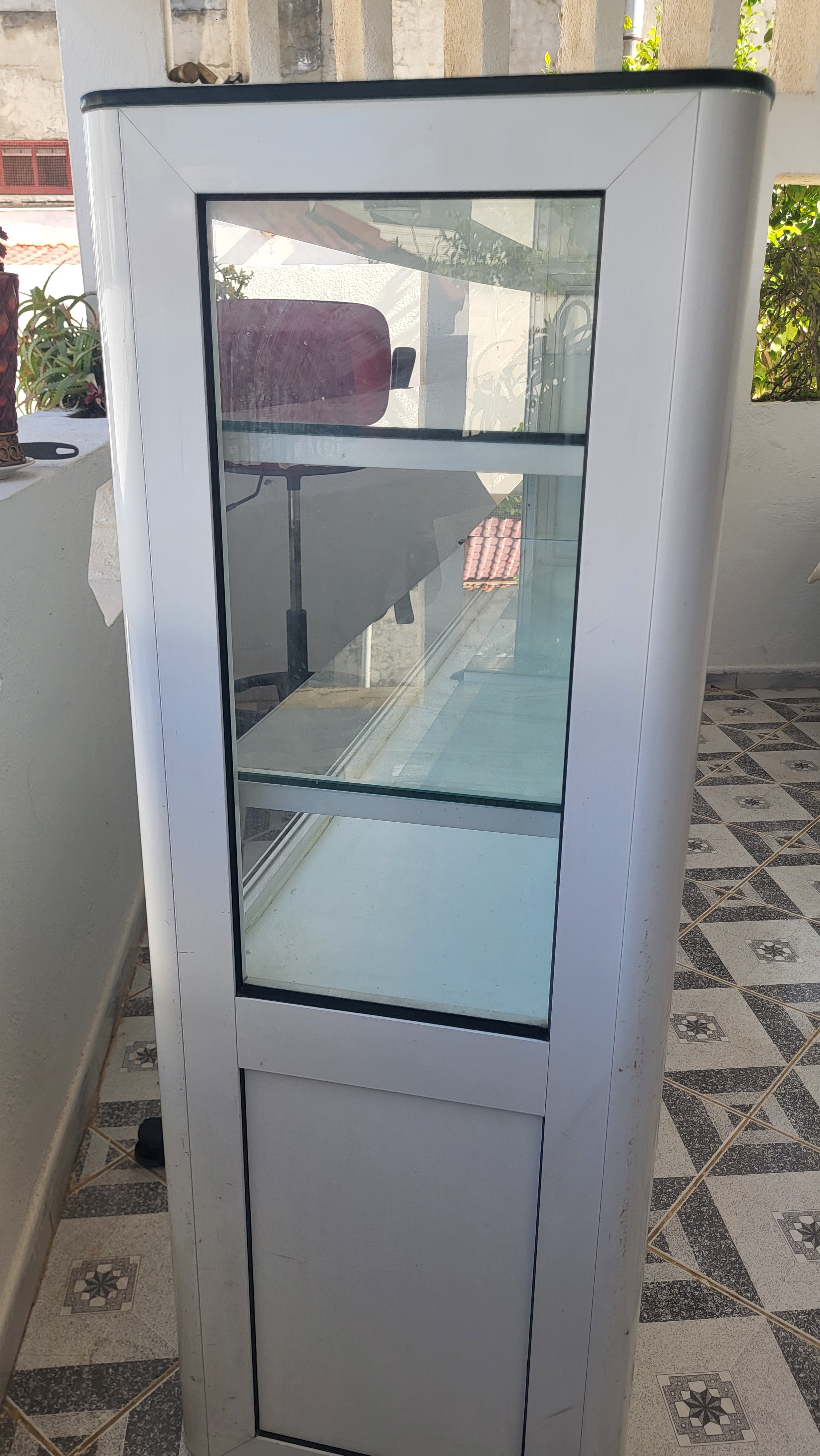 Grombalia&nbsp;Cite Erriadh&nbsp;Autres meubles&nbsp;Autres&nbsp;Comptoir aluminium