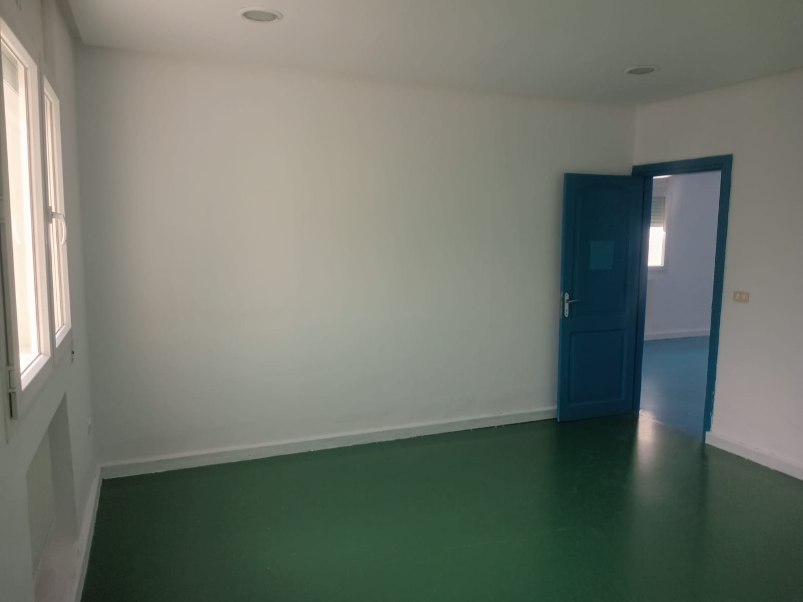 El Omrane&nbsp;El Omrane&nbsp;Vente&nbsp;Appart. 2 pi�ces&nbsp;El omrane franceville villa 2 �tages
