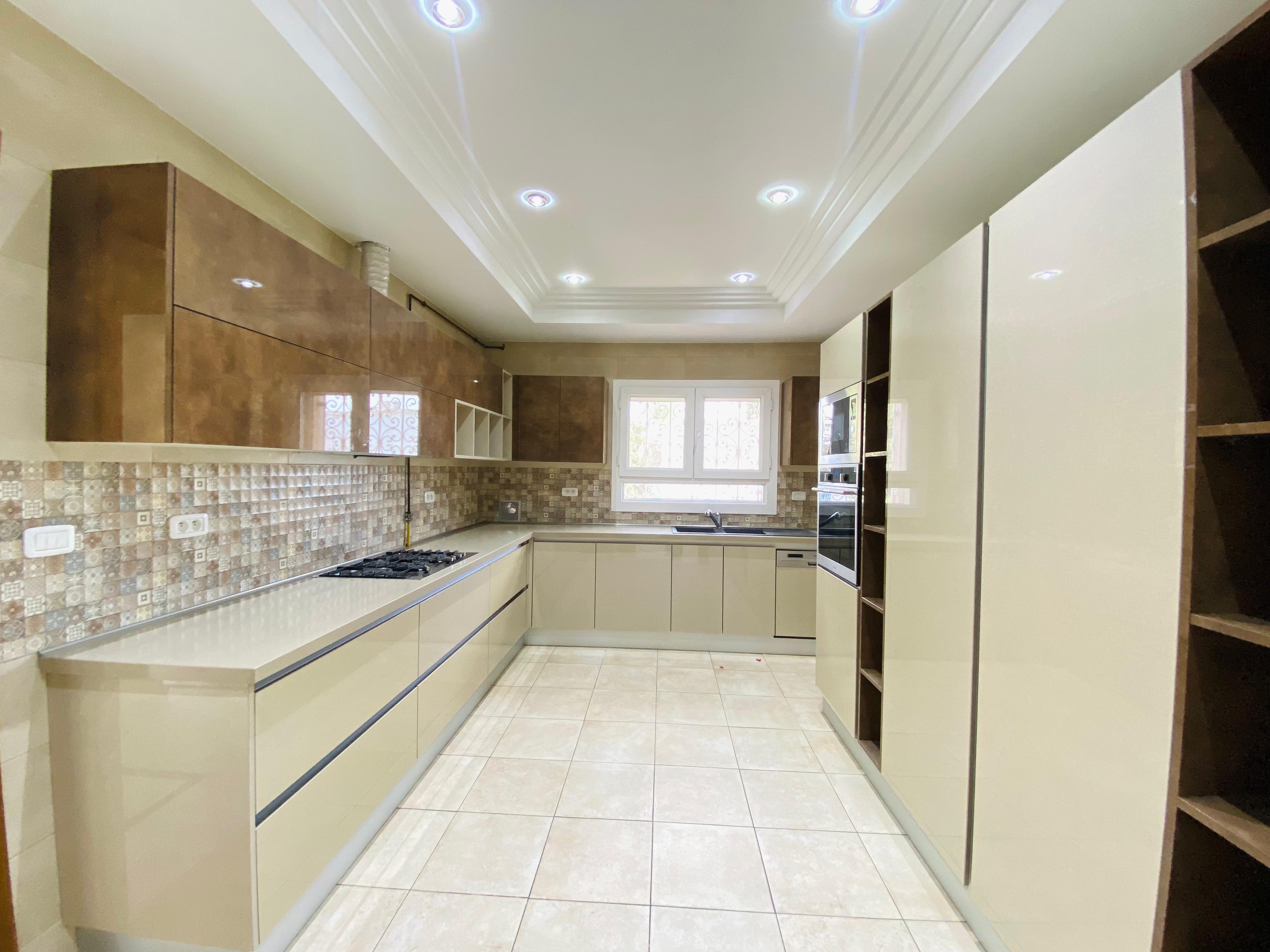 El Menzah&nbsp;Tunis Belvedere&nbsp;Location&nbsp;Maisons&nbsp;Un �tage de villa � notre dame