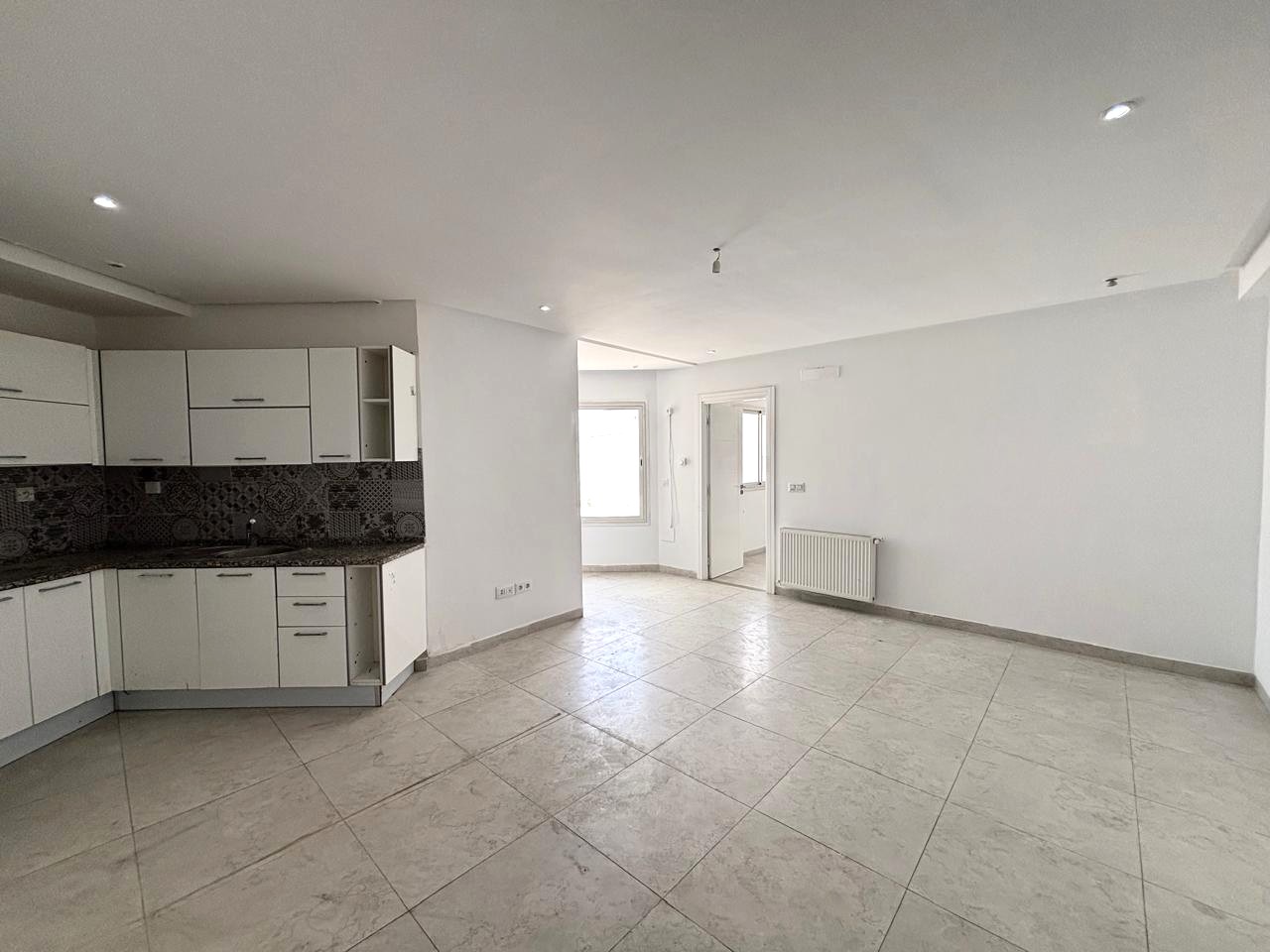 Ariana Ville&nbsp;Ariana&nbsp;Location&nbsp;Appart. 1 pi�ce&nbsp;Appartement s1 de 70 m a ariana