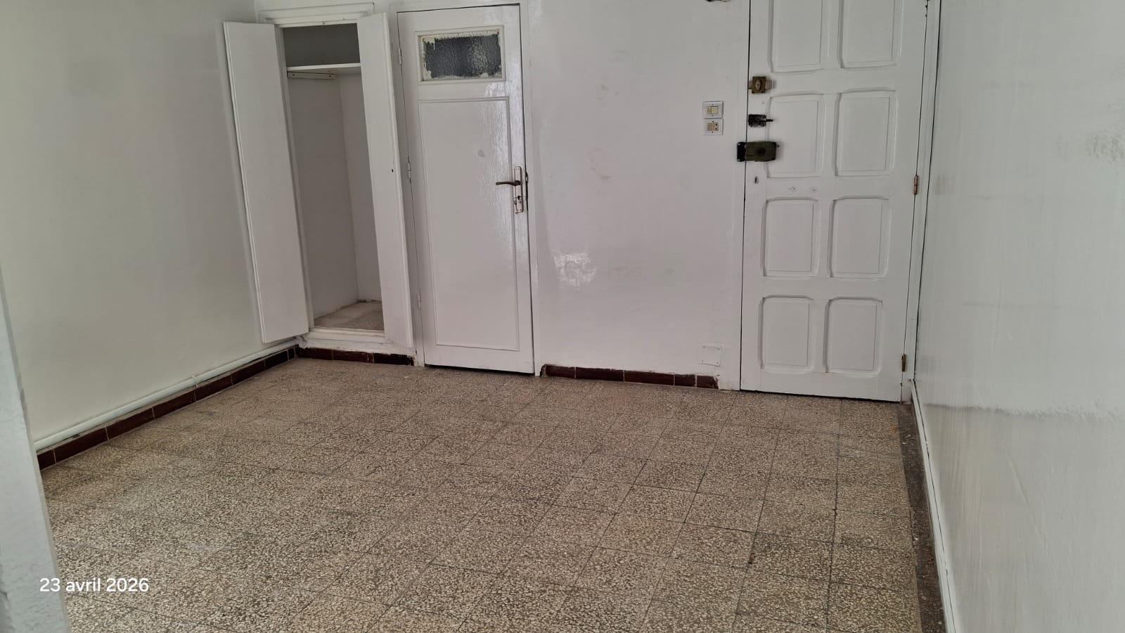 Ariana Ville&nbsp;Borj El Baccouche&nbsp;Location&nbsp;Maisons&nbsp;Studio s plus 1 a borj baccouche wb4454