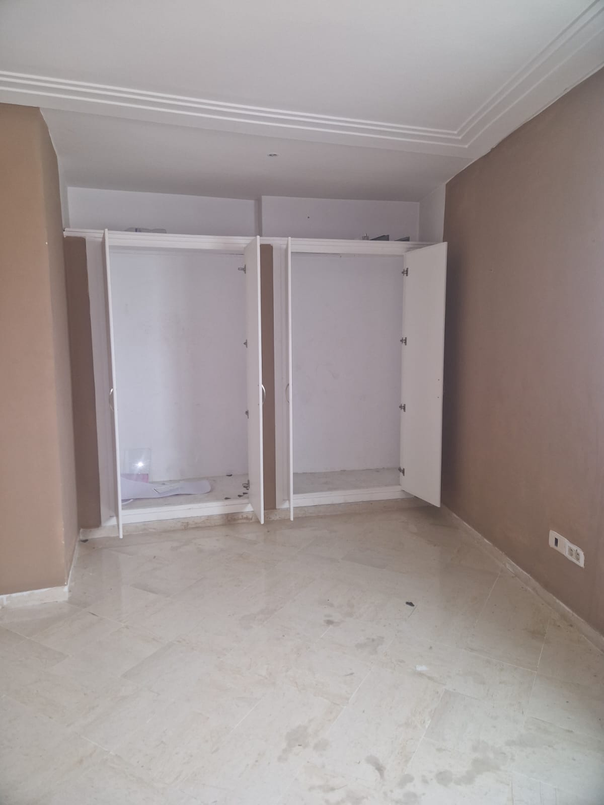 Nabeul&nbsp;Nabeul&nbsp;Bureaux & Commerces&nbsp;Bureau&nbsp;S plus 3 bureautique a nabeul wb4460