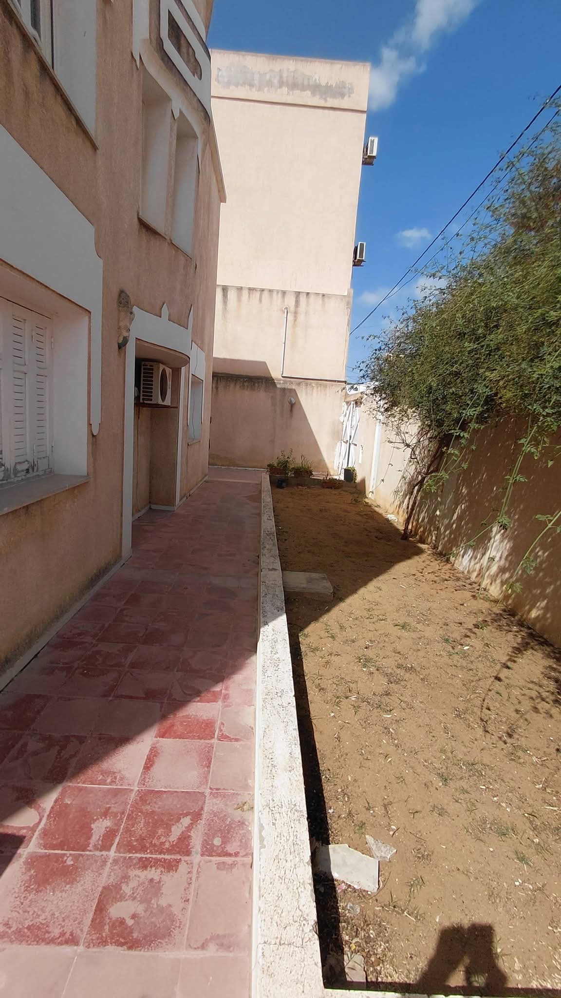 Ariana Ville&nbsp;Riadh Landlous&nbsp;Location&nbsp;Maisons&nbsp;Villa sur 2 niveaux a riadh landalos wb4463