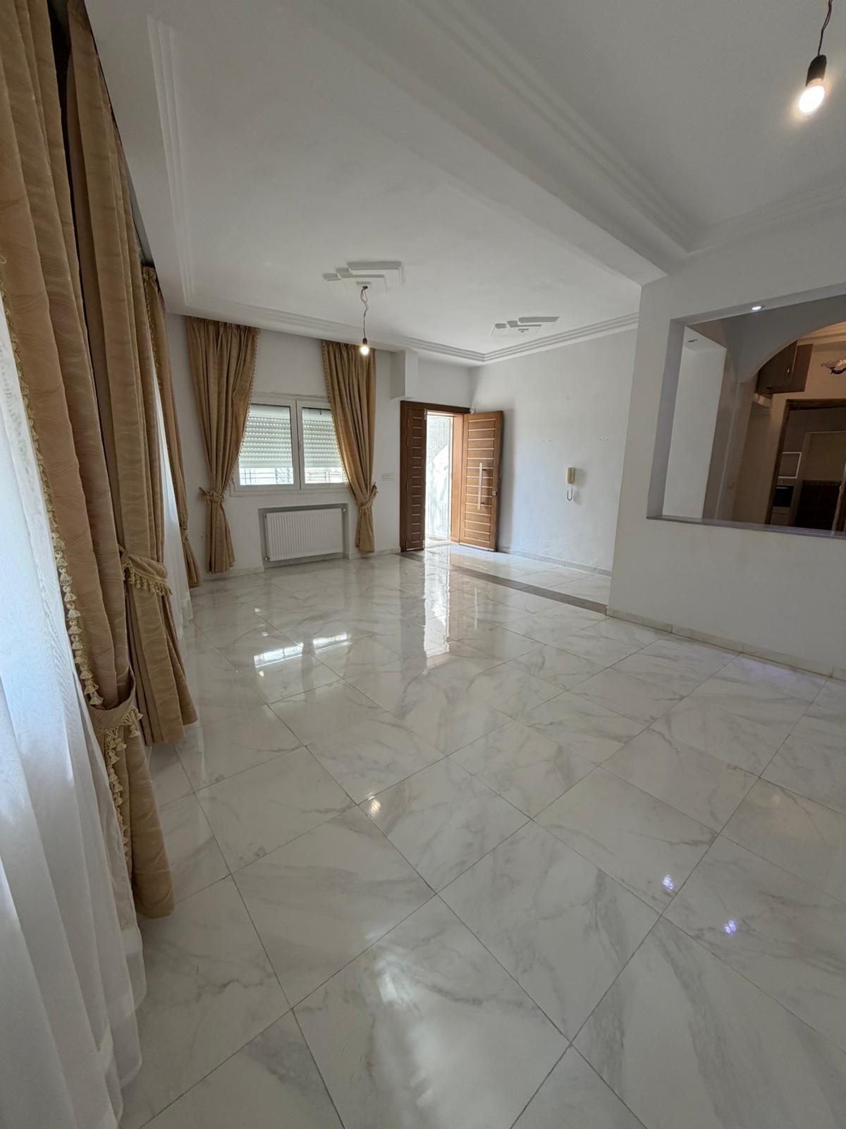 Location&nbsp;Appart. 4 pi�ces