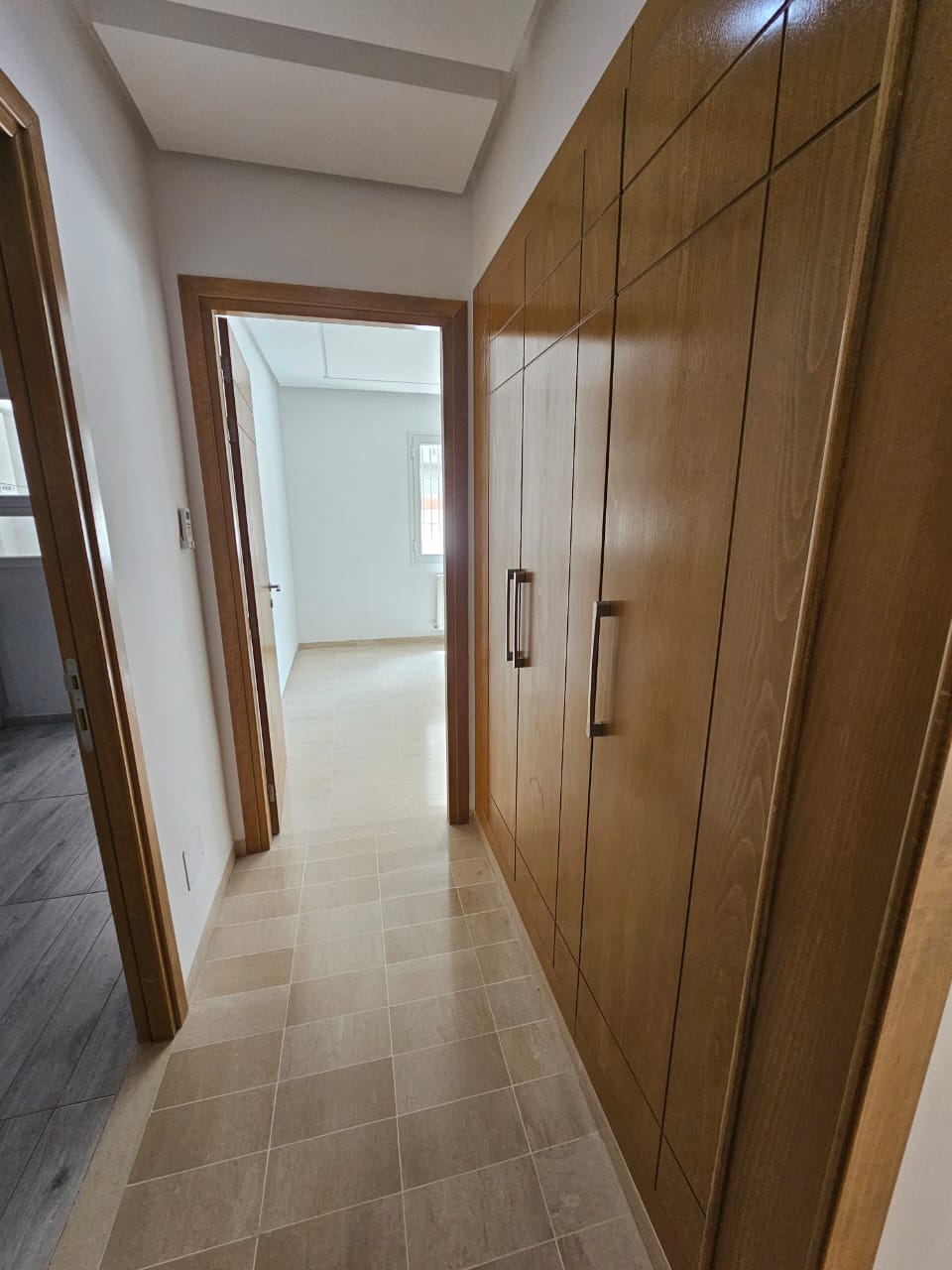Ain Zaghouan&nbsp;Ain Zaghouan&nbsp;Location&nbsp;Appart. 2 pi�ces&nbsp;S plus un tr�s spacieux � la nv soukra