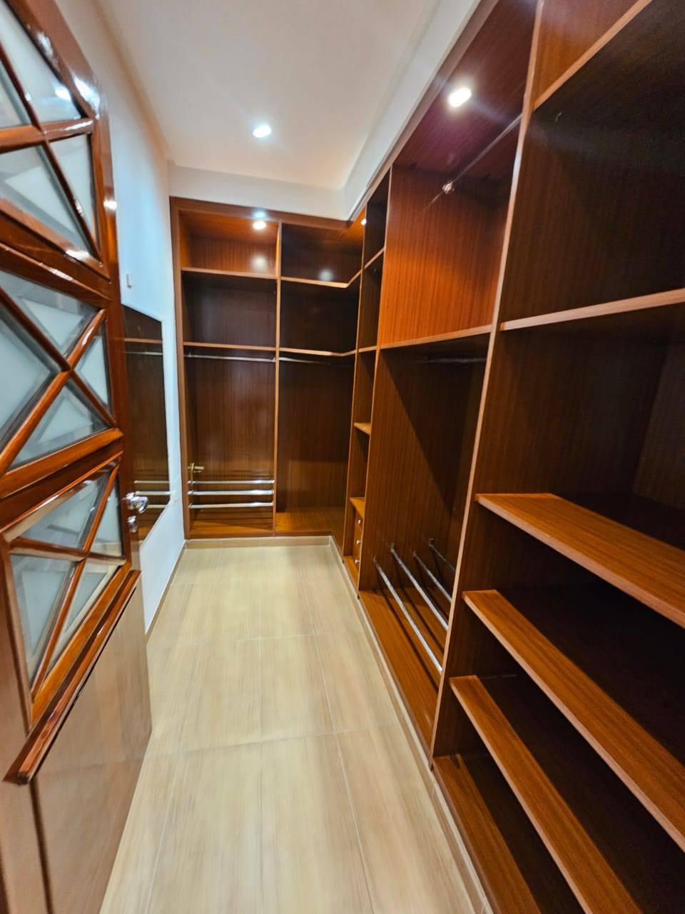 Location&nbsp;Appart. 5 pi�ces+