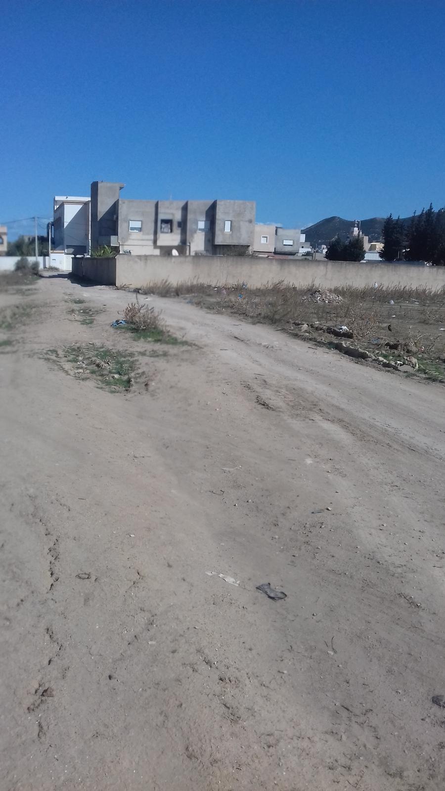 Bou Mhel El Bassatine&nbsp;Bou Mhel&nbsp;Terrain&nbsp;Terrain nu&nbsp;4 clots de terrains
