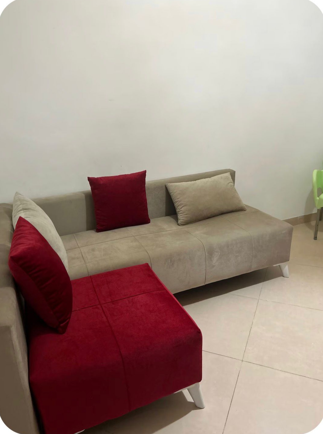 Ain Zaghouan&nbsp;Jardins de Carthage&nbsp;Location&nbsp;Appart. 2 pi�ces&nbsp;S1 vide aux jardins de carthage
