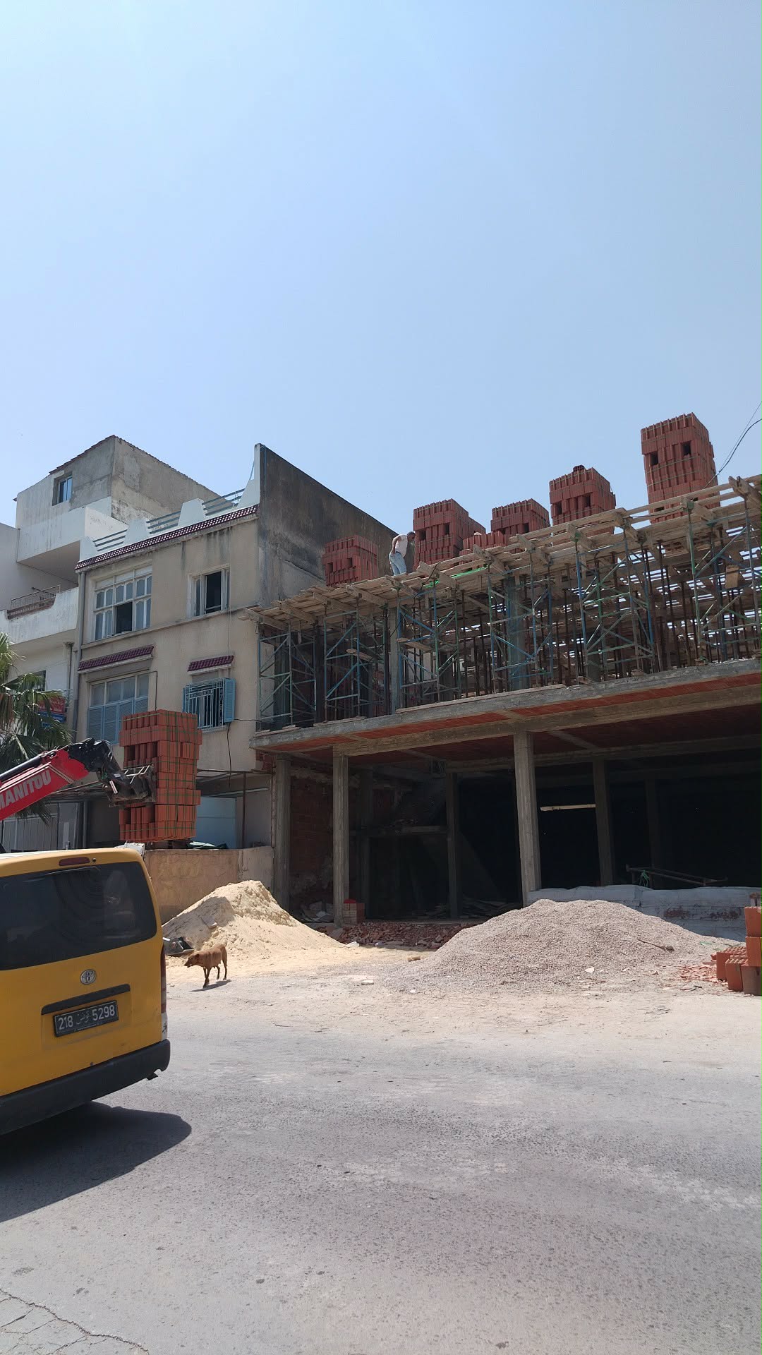El Ouerdia&nbsp;Cite Mohamed Ali&nbsp;Bureaux & Commerces&nbsp;Surfaces&nbsp;Locaux commerciaux