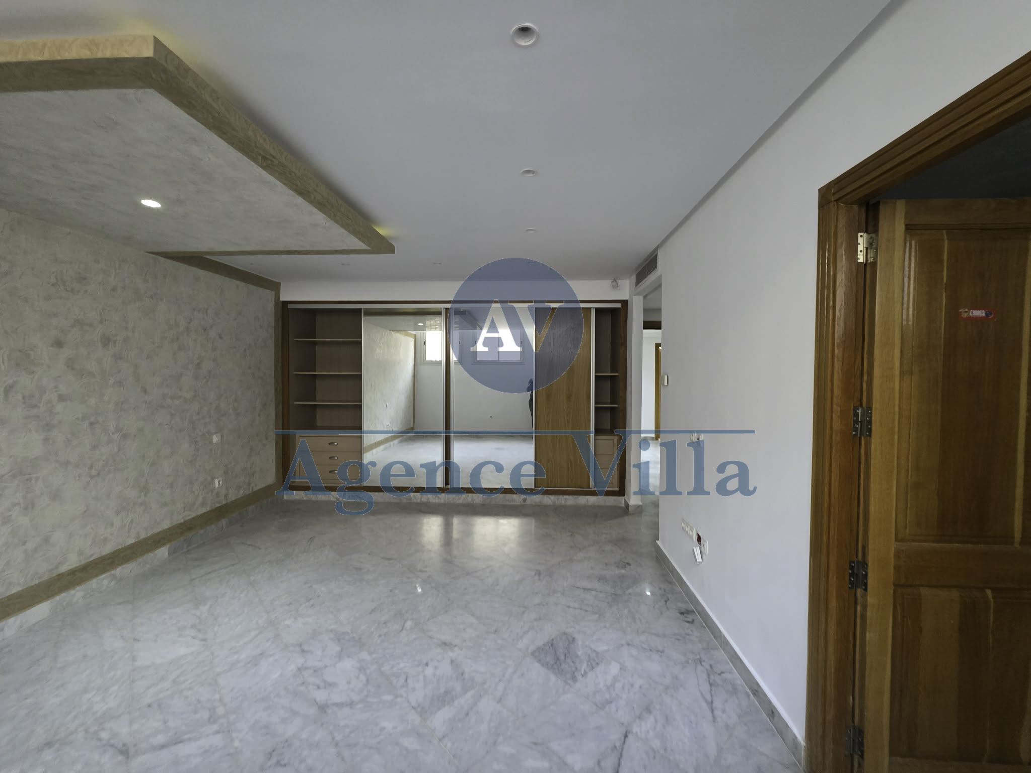 Location&nbsp;Appart. 5 pi�ces+