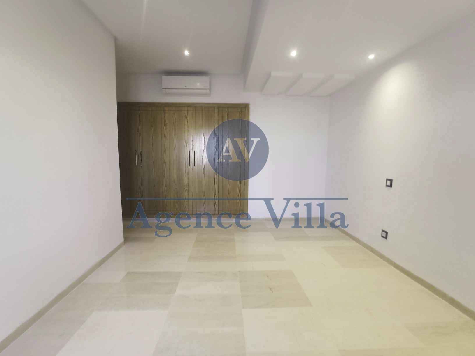 Location&nbsp;Appart. 4 pi�ces