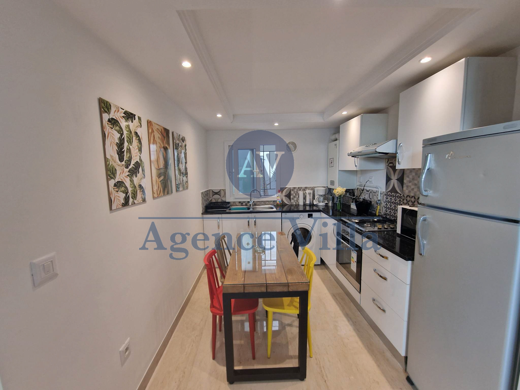 La Marsa&nbsp;Marsa Ennassim&nbsp;Location&nbsp;Appart. 4 pi�ces&nbsp;Duplex s3 meubl� � la marsa