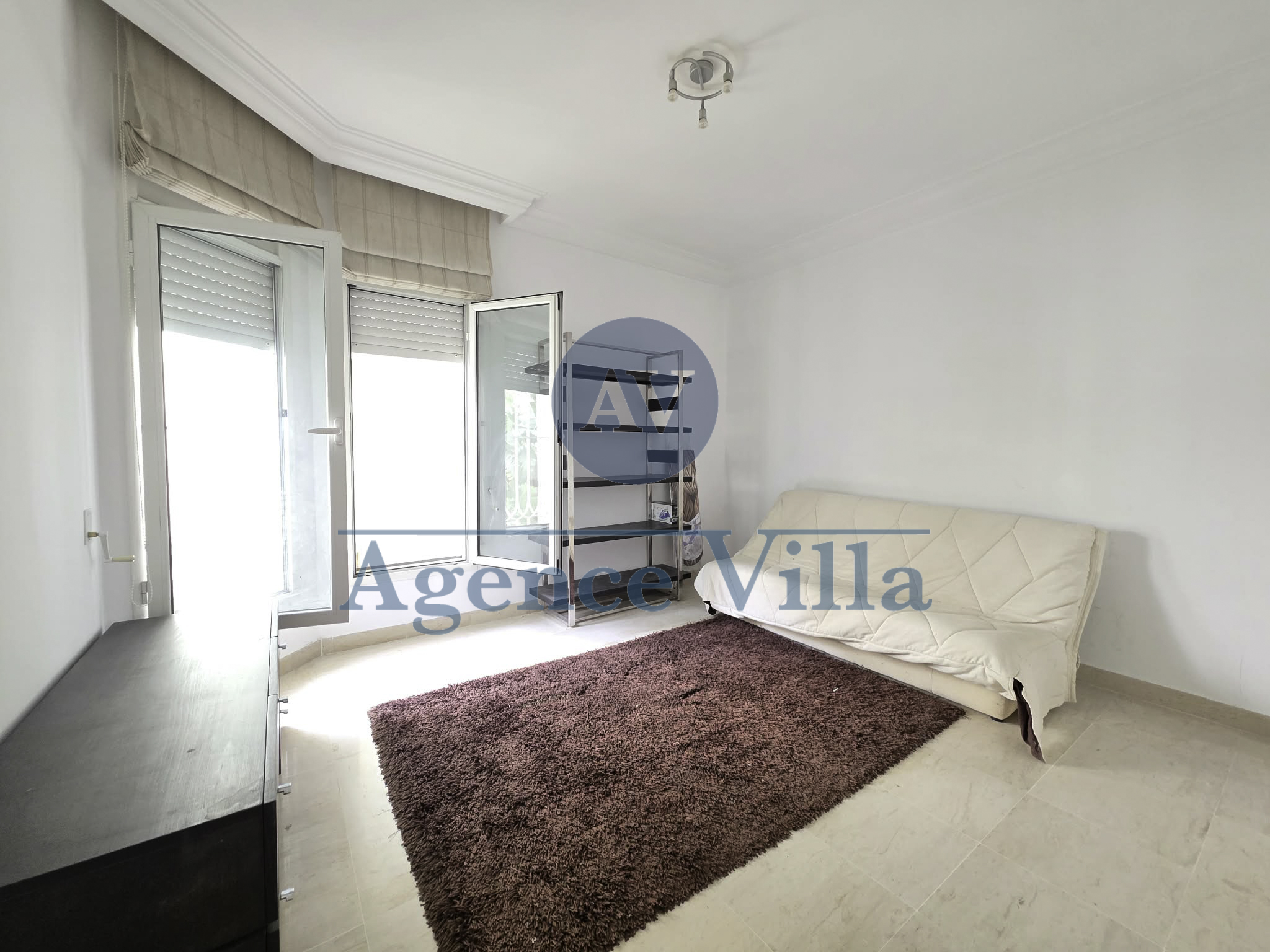 La Marsa&nbsp;Marsa Erriadh&nbsp;Location&nbsp;Appart. 5 pi�ces+&nbsp;Appartement meubl� s4