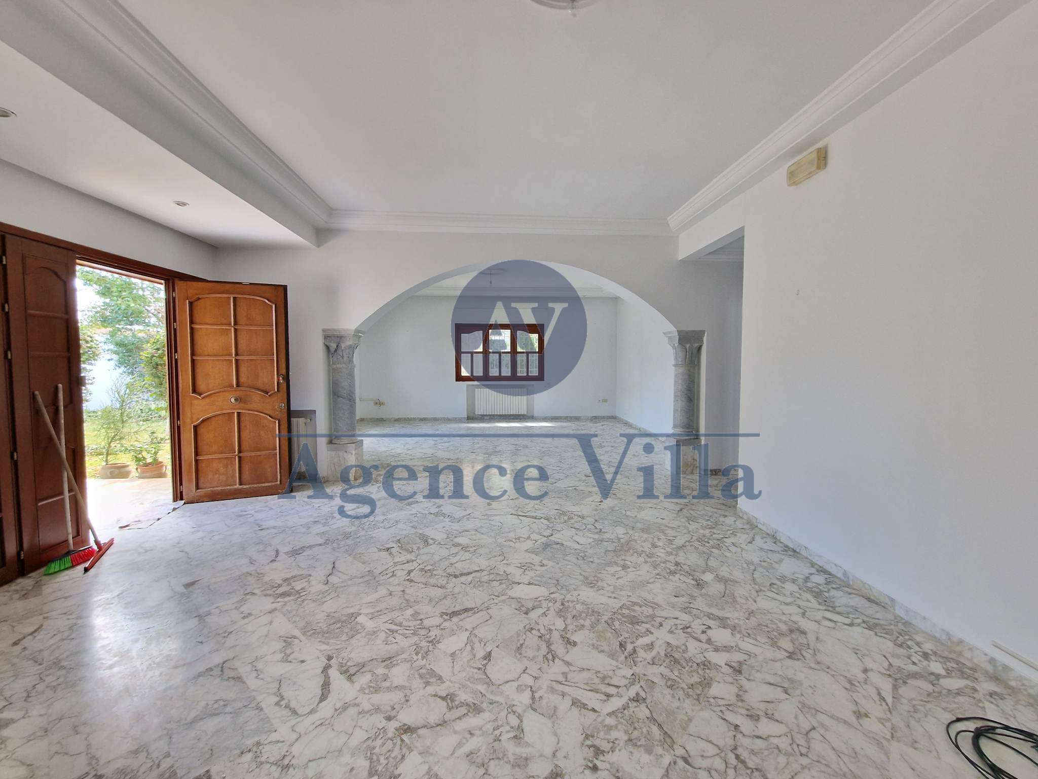 Location&nbsp;Appart. 5 pi�ces+