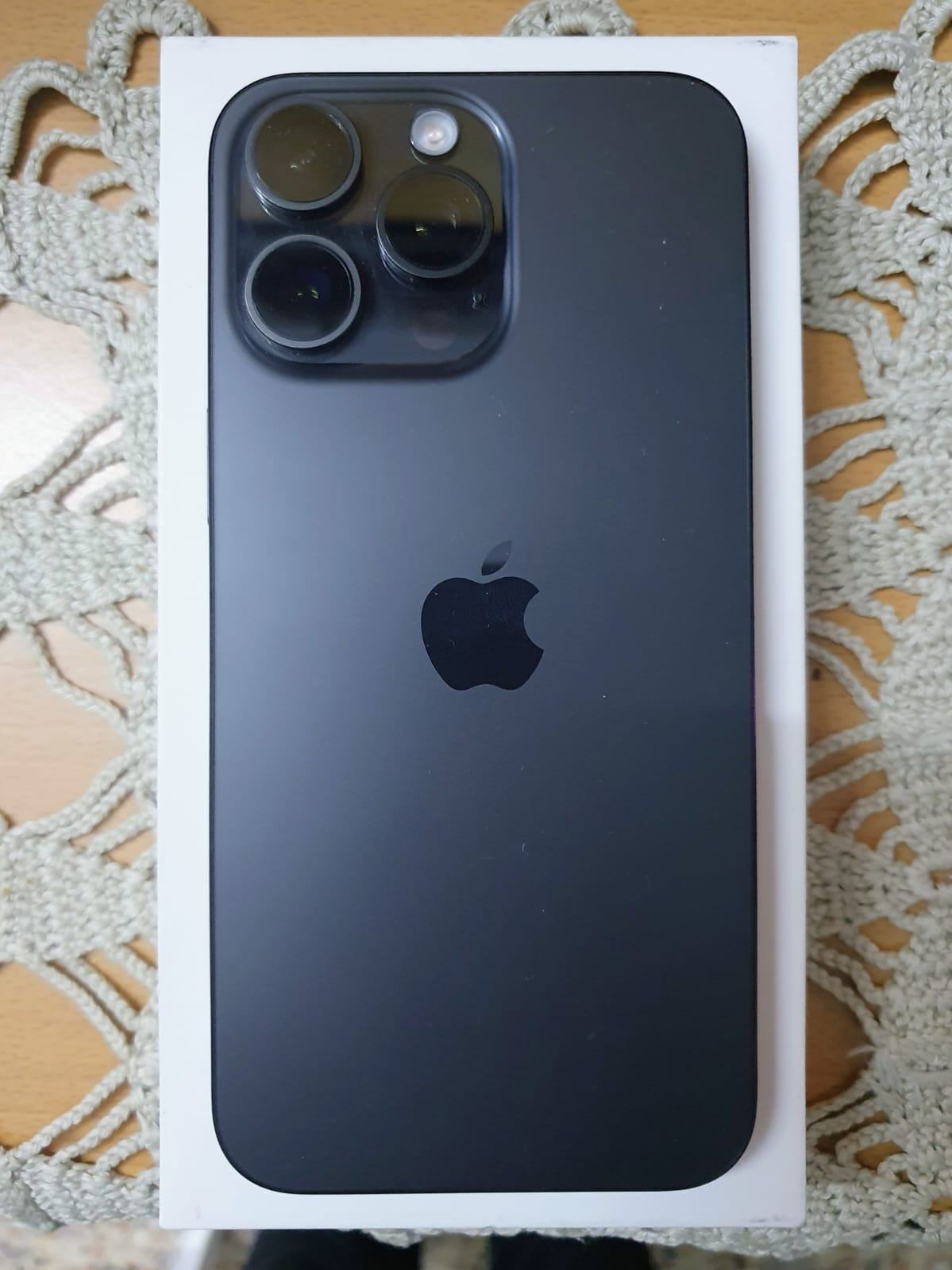 Mahdia&nbsp;Mahdia&nbsp;Apple - iPhone&nbsp;Autre Mod�le&nbsp;Iphone 15 pro max 256 go  titanium noir