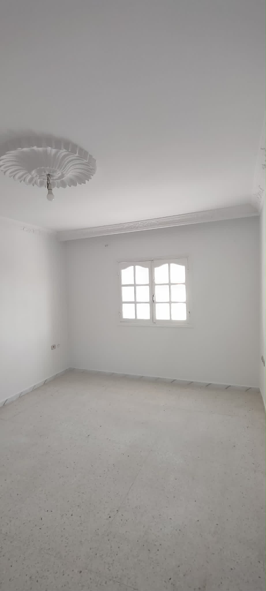 La Marsa&nbsp;El Aouina&nbsp;Location&nbsp;Appart. 3 pi�ces&nbsp;Bel �tage s3 � l'aouina