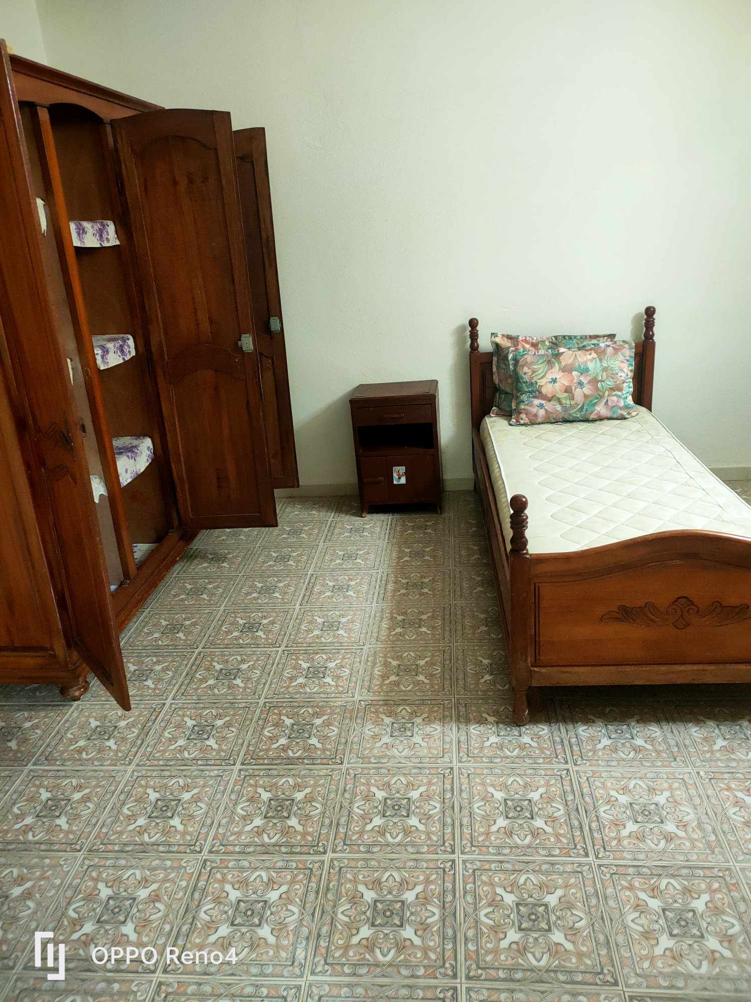 Ariana Ville&nbsp;Riadh Landlous&nbsp;Location&nbsp;Maisons&nbsp;Sous sol meubl� � riadh al andalous