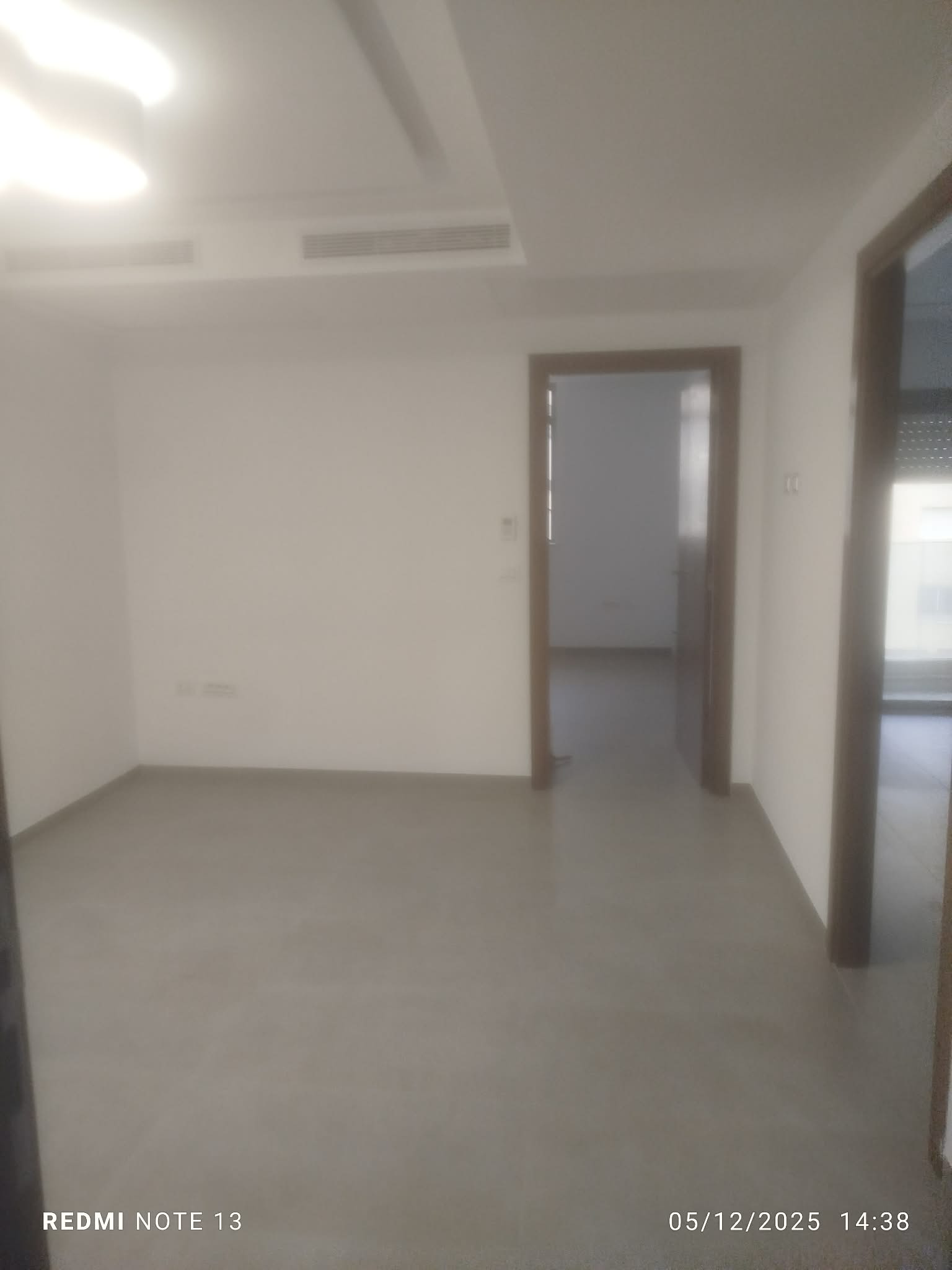 Ariana Ville&nbsp;Cite Ennasr 2&nbsp;Location&nbsp;Appart. 3 pi�ces&nbsp;Appart � usage de bureau