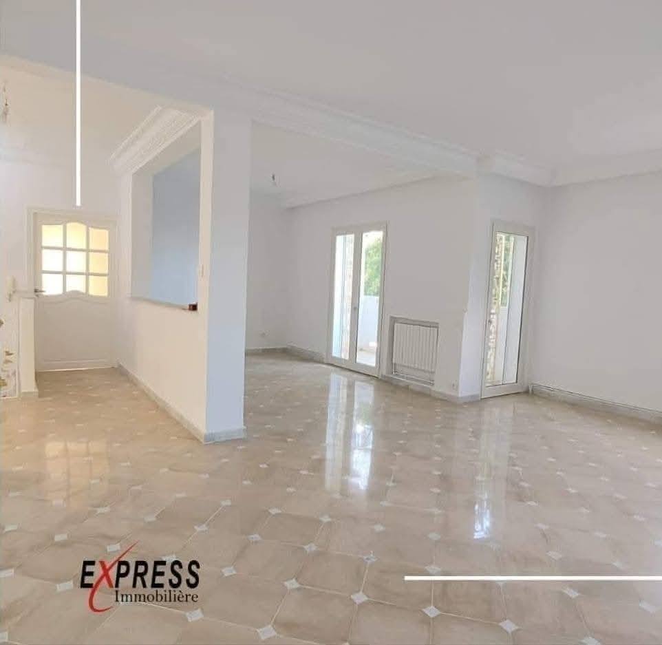 El Menzah&nbsp;El Menzah 9&nbsp;Location&nbsp;Duplex&nbsp;Dulex s4 dans une r�sidence � menzah 9a