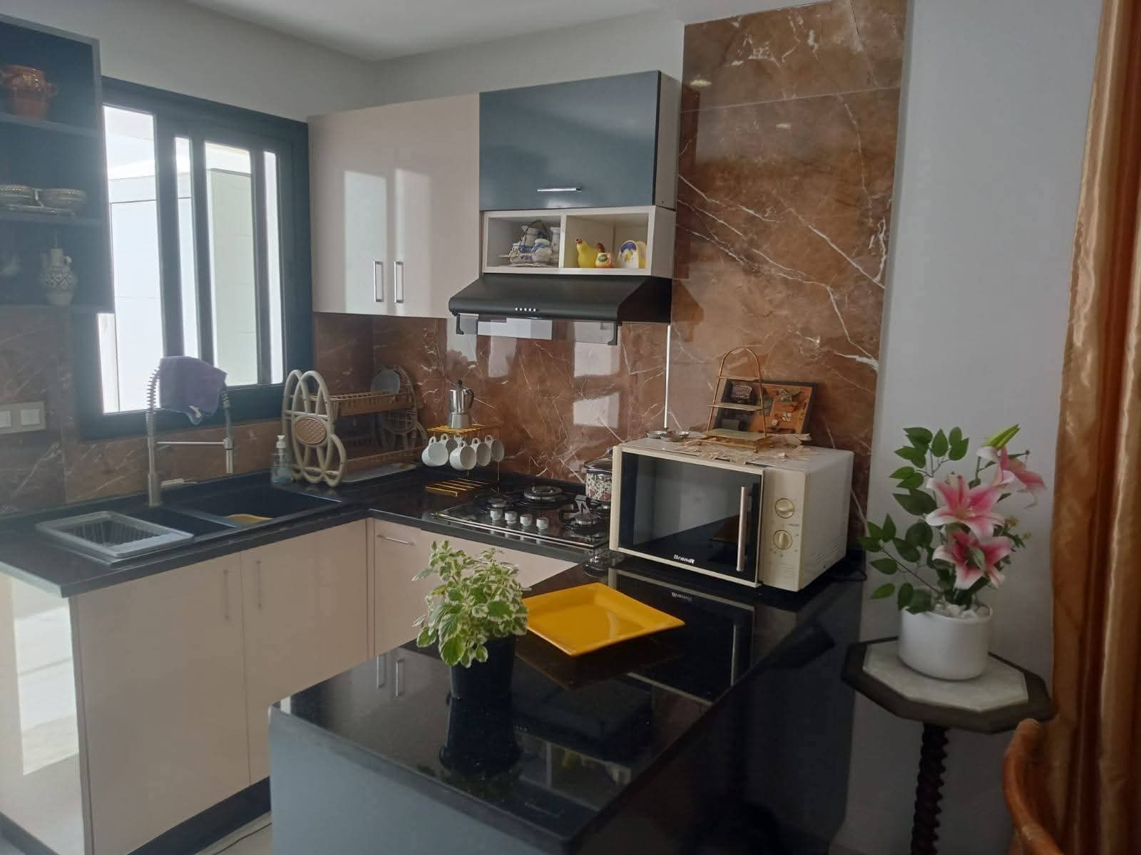 La Marsa&nbsp;Marsa Ennassim&nbsp;Location&nbsp;Appart. 2 pi�ces&nbsp;Appartement s1 richement meubl� a la marsa