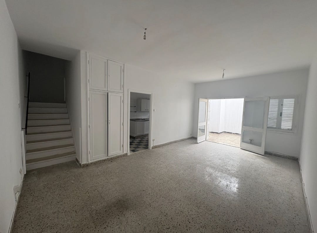 Ariana Ville&nbsp;El Menzah 6&nbsp;Location&nbsp;Duplex&nbsp;Duplex au uv4 menzah 6
