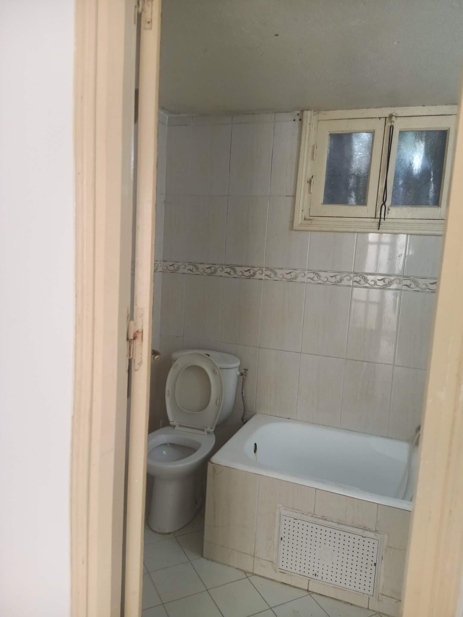 Ariana Ville&nbsp;El Menzah 5&nbsp;Location&nbsp;Appart. 2 pi�ces&nbsp;Menzah5 usage professionnel