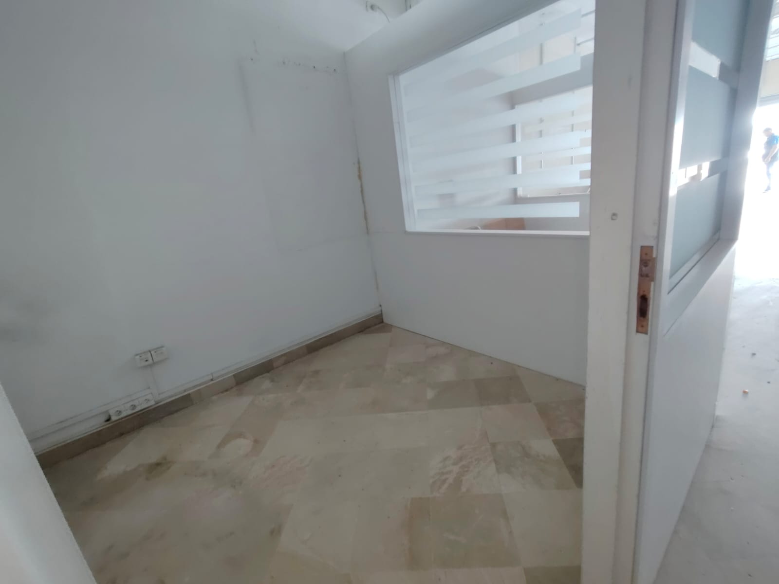La Soukra&nbsp;Sidi Frej&nbsp;Bureaux & Commerces&nbsp;Fond de Commerce&nbsp;Soukra sidi fraj vnt fc