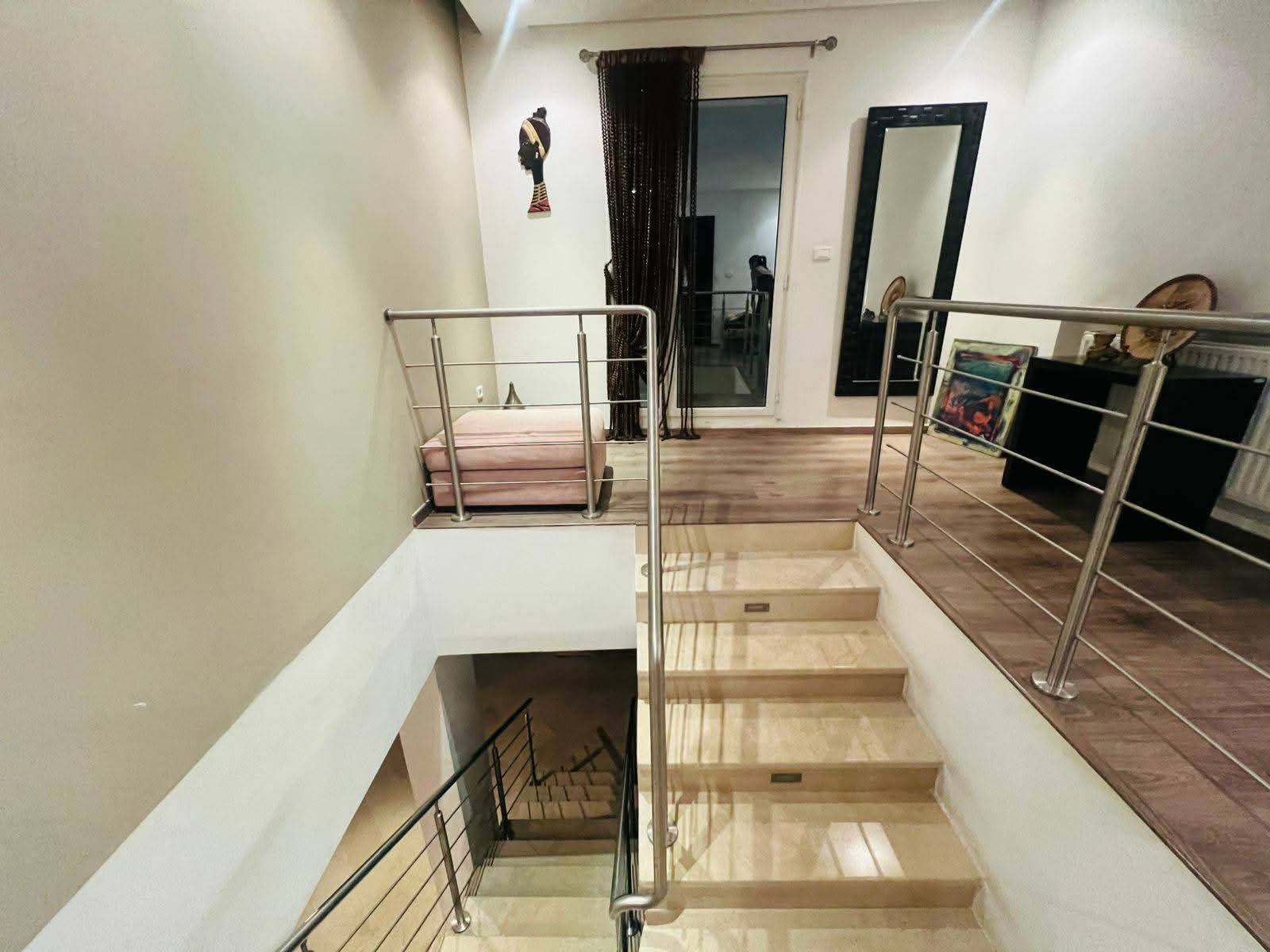 Ariana Ville&nbsp;Cite Ennouzha&nbsp;Vente&nbsp;Duplex&nbsp;Cit� ennozha vnt duplex hs