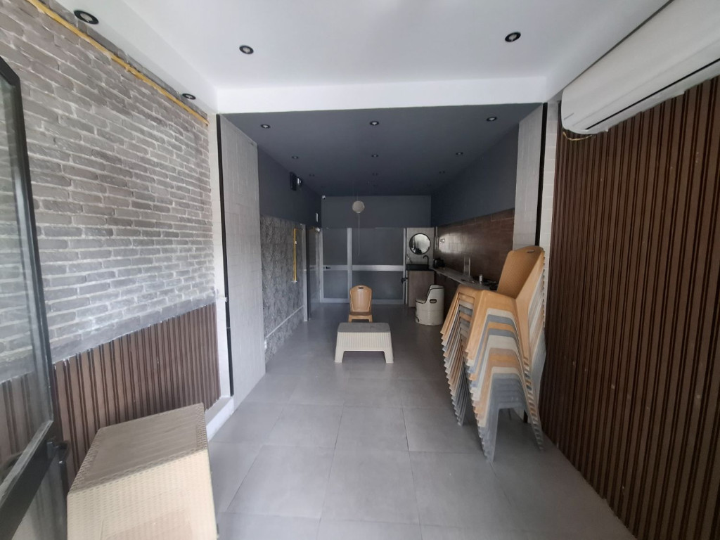 El Mourouj&nbsp;Cite El Mourouj 3 Bis&nbsp;Bureaux & Commerces&nbsp;Fond de Commerce&nbsp;Local 45 m g�rance libre mourouj 5