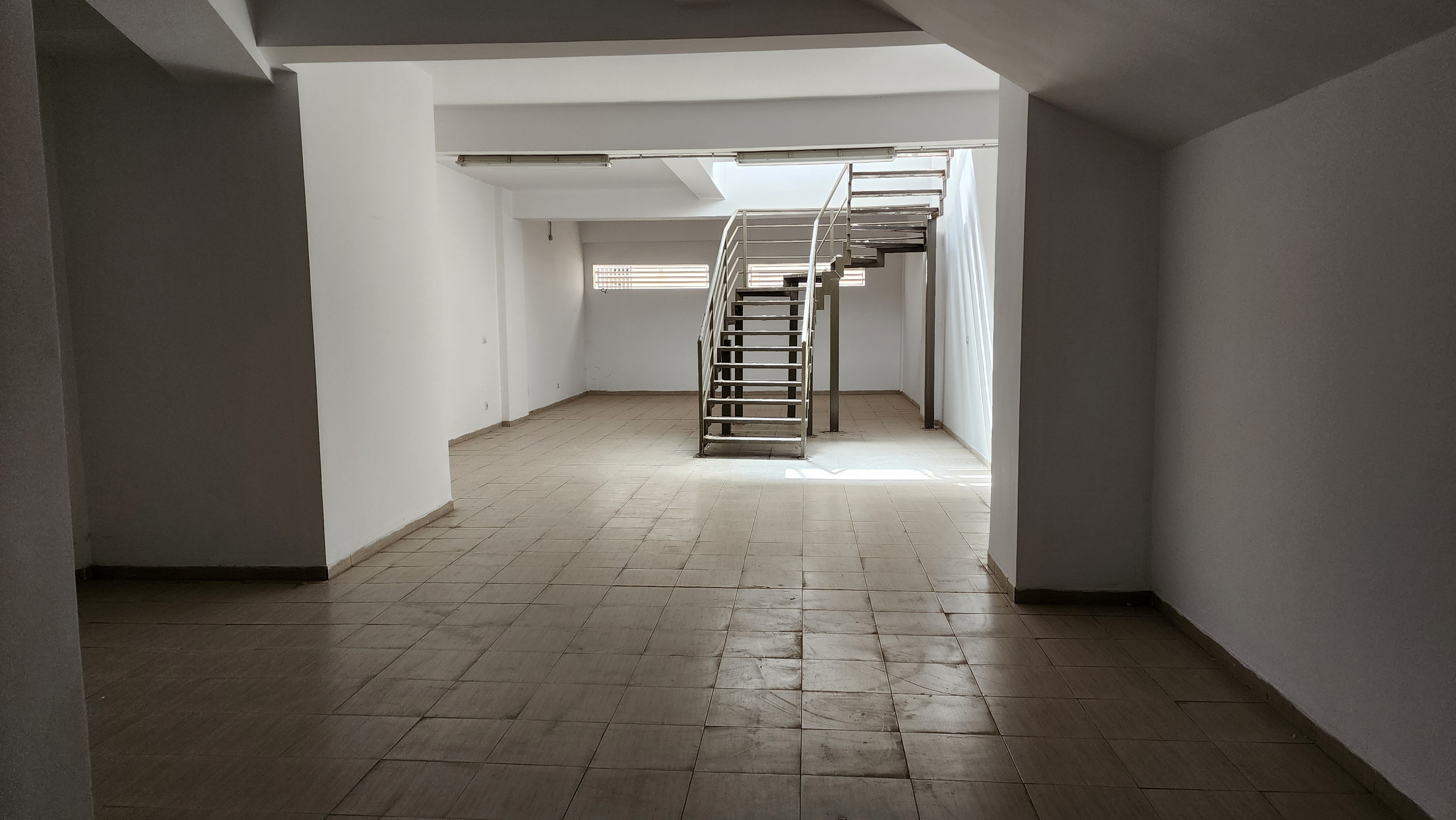 Bureaux & Commerces&nbsp;Surfaces