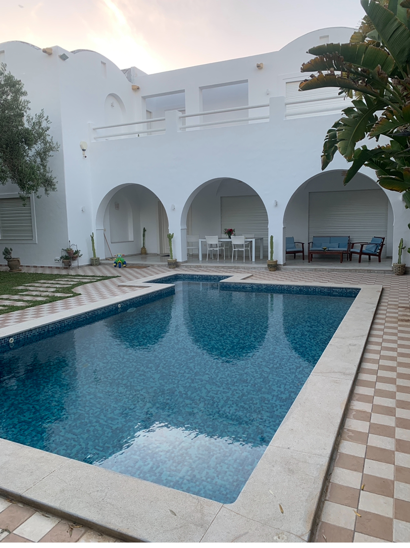 Hammamet&nbsp;Hammamet&nbsp;Location&nbsp;Maisons&nbsp;Grande villa avec picine