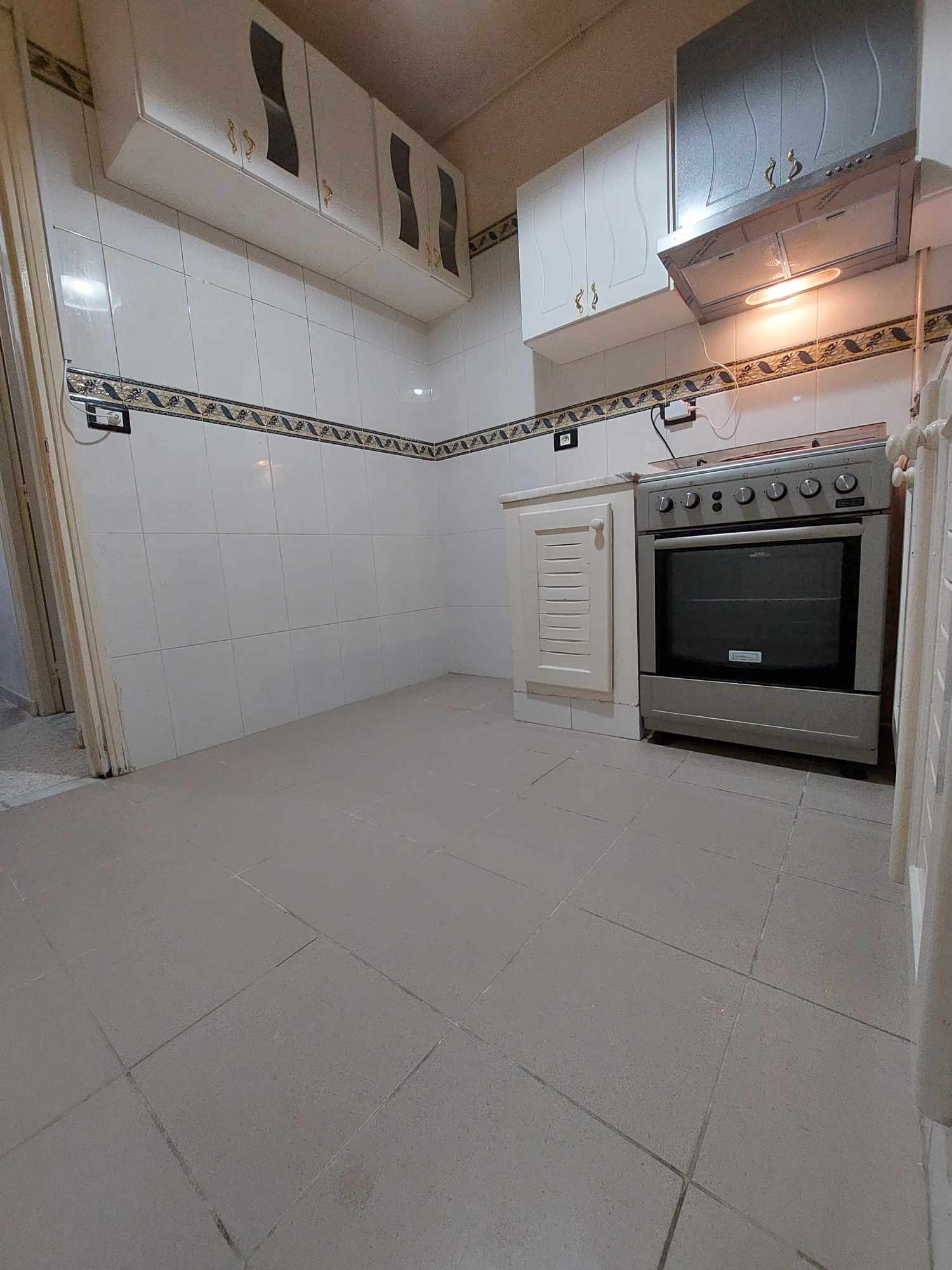 Ain Zaghouan&nbsp;Ain Zaghouan&nbsp;Vente&nbsp;Appart. 3 pi�ces&nbsp;Appt au rdc s plus 2 r�sidence les pyramides