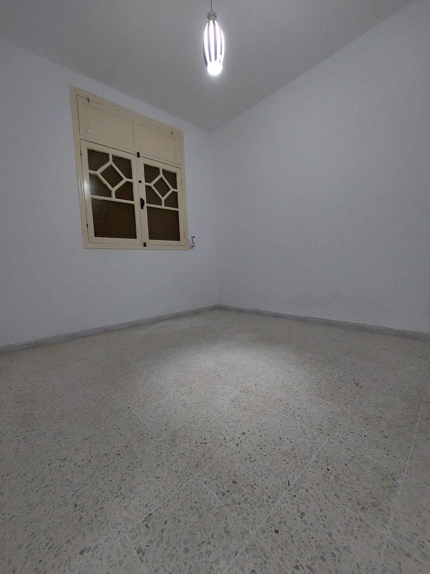 Ain Zaghouan&nbsp;Ain Zaghouan&nbsp;Vente&nbsp;Appart. 3 pi�ces&nbsp;Appt au rdc s plus 2 r�sidence les pyramides