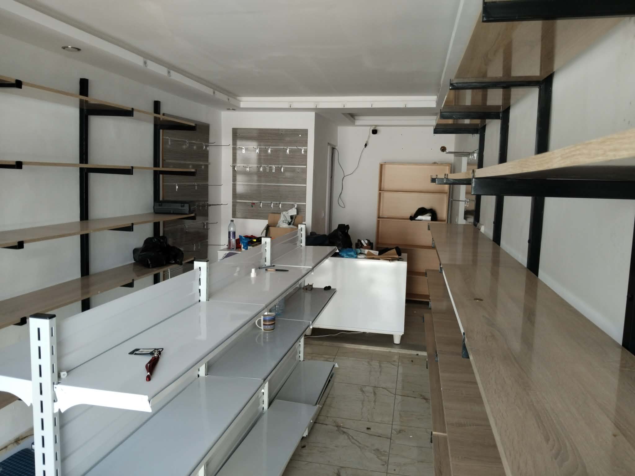 El Omrane&nbsp;El Omrane&nbsp;Bureaux & Commerces&nbsp;G�rance libre&nbsp;Locale commerciale � france ville el omrane