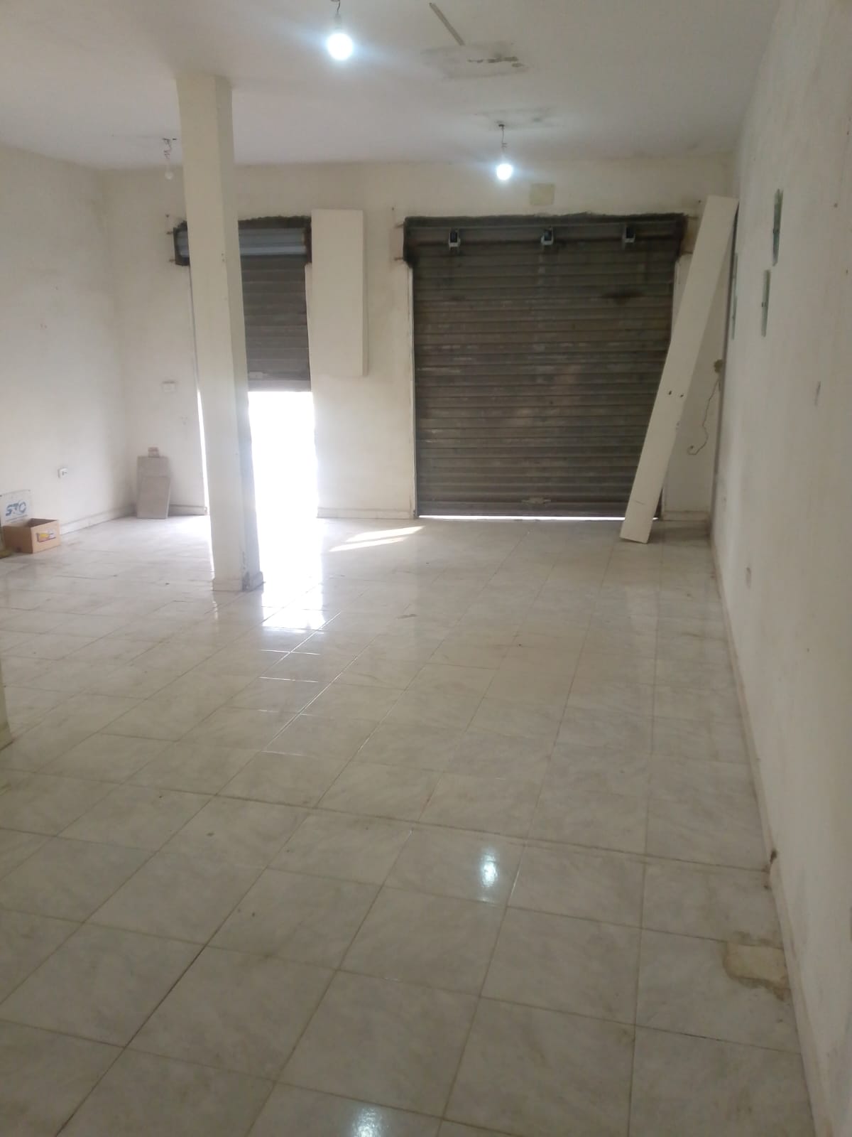 Mannouba&nbsp;La Mannouba&nbsp;Bureaux & Commerces&nbsp;Atelier,Garage&nbsp;Local � usage de burau