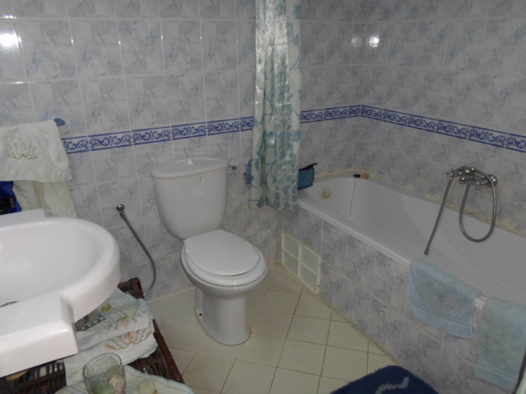 Ain Zaghouan&nbsp;Ain Zaghouan&nbsp;Location&nbsp;Appart. 2 pi�ces&nbsp;Appartement r�cemment rafraichi