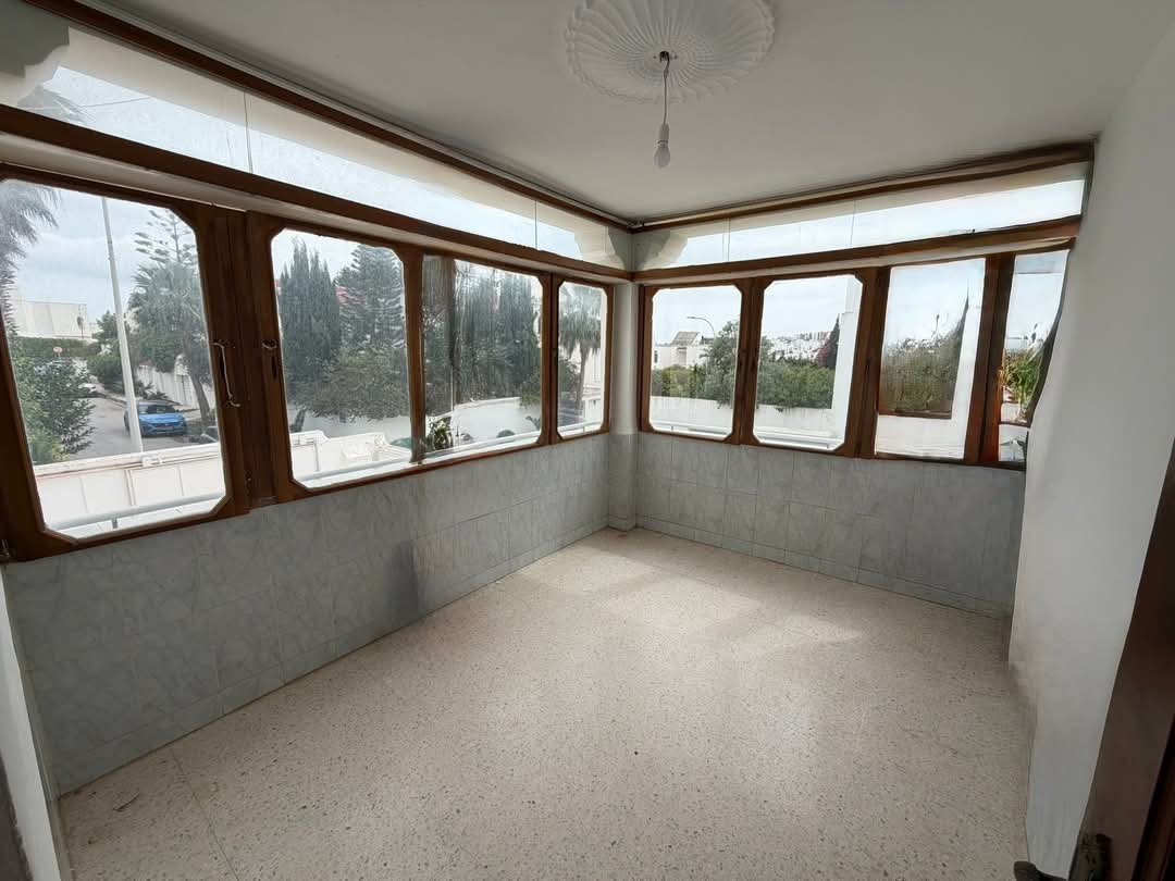 Ariana Ville&nbsp;Cite Ennasr 1&nbsp;Location&nbsp;Maisons&nbsp;Etage de villa s4 1600d ennasr 1
