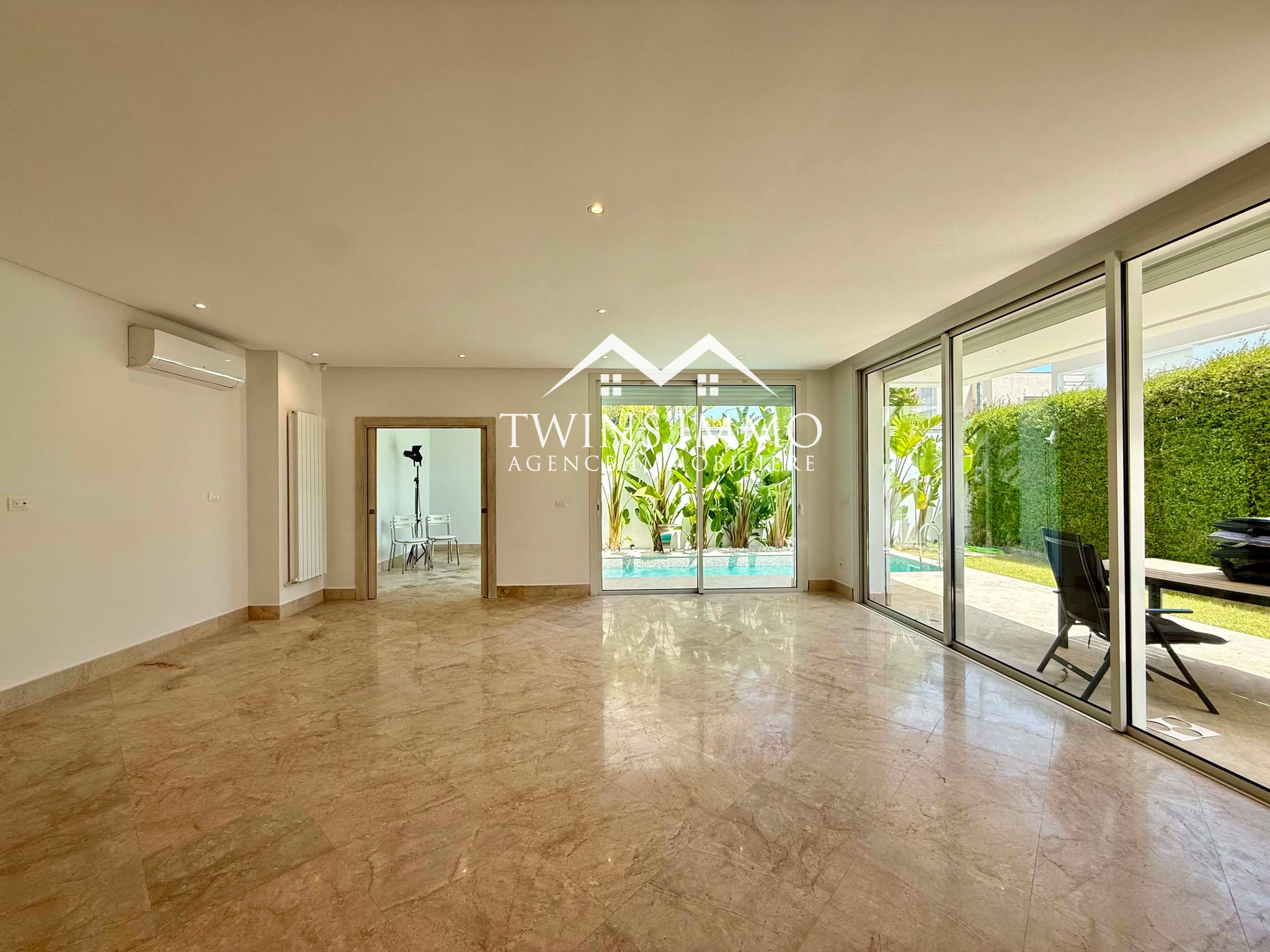 La Marsa&nbsp;Gammart&nbsp;Location&nbsp;Maisons&nbsp;Magnifique villa en s3 � gammarth