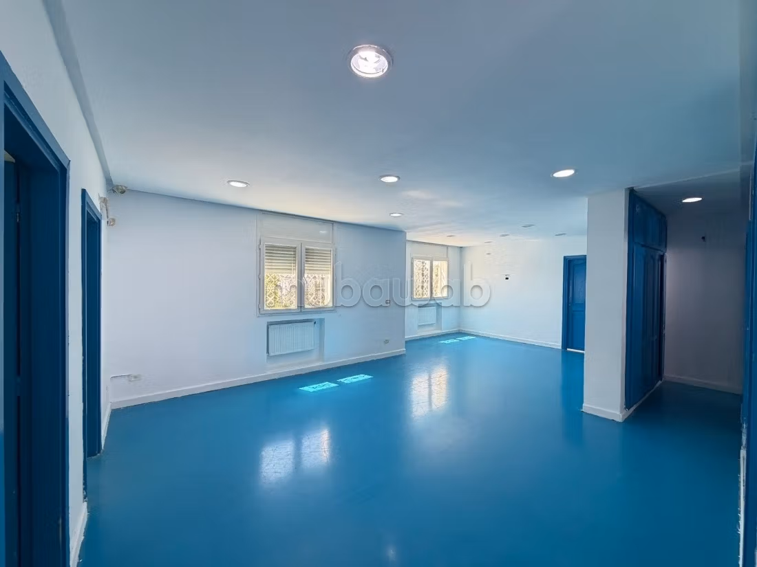El Omrane&nbsp;El Omrane&nbsp;Location&nbsp;Autre&nbsp;Villa 10 pi�ces � usg professionnel � el omrane