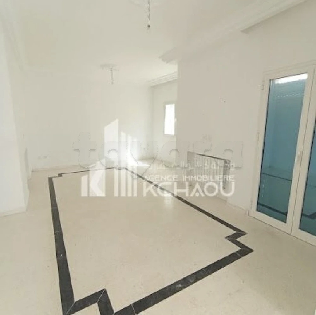 Mnihla&nbsp;Jardins d'el Menzah&nbsp;Location&nbsp;Appart. 3 pi�ces&nbsp;S3 �tage villa jardin del menzah 1