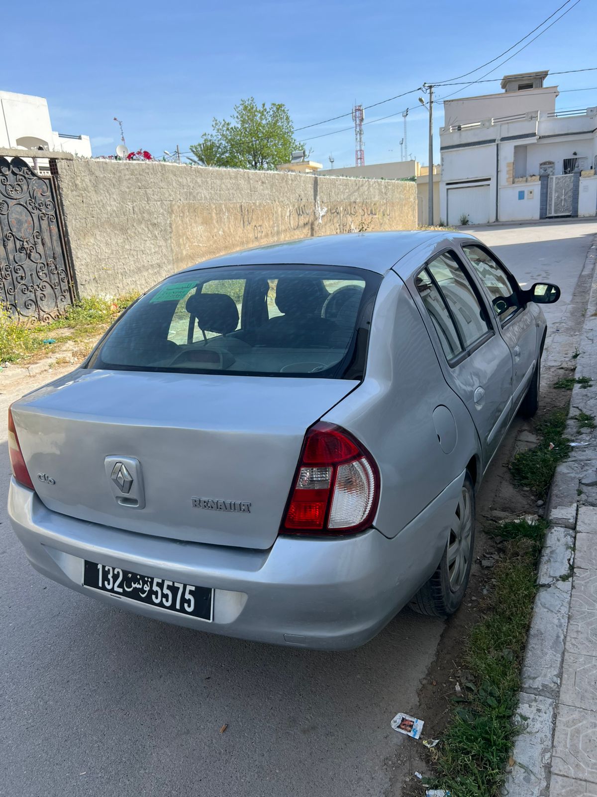 Menzel Bourguiba&nbsp;Menzel Bourguiba Ennajah&nbsp;Renault&nbsp;Clio&nbsp;Renault clio