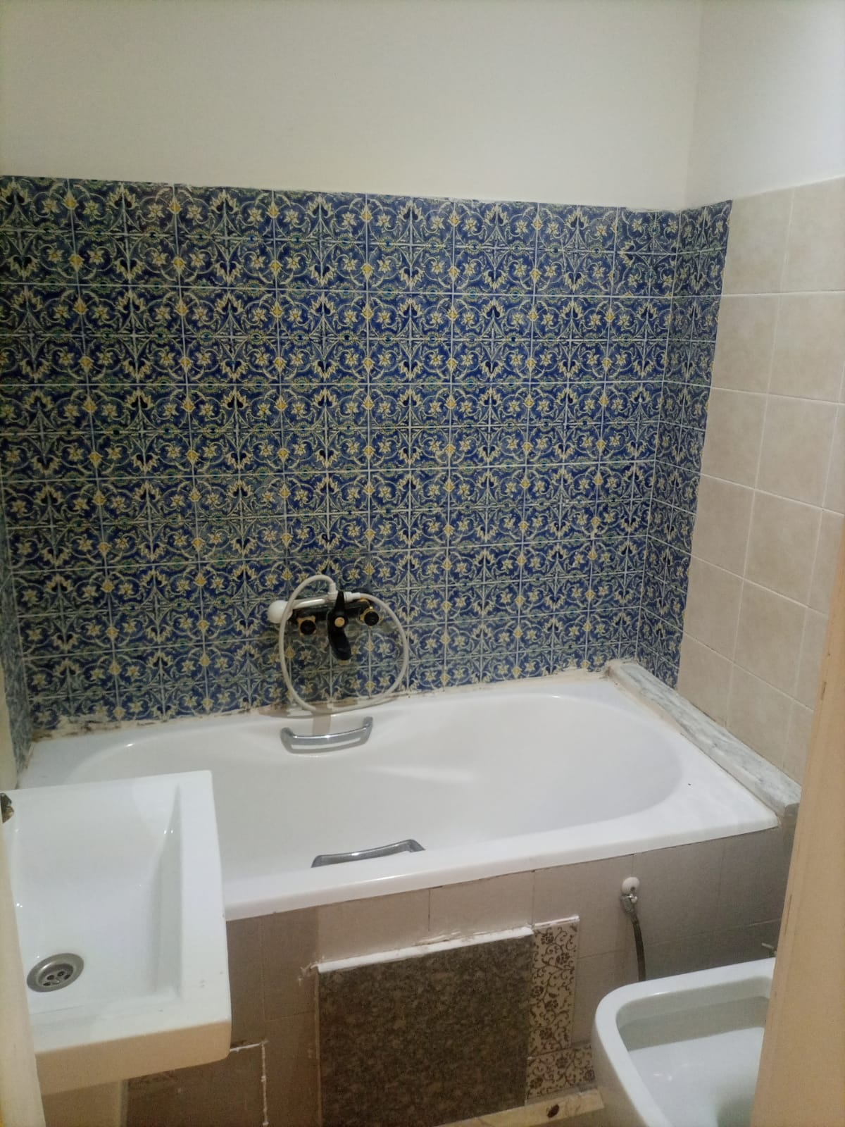 El Menzah&nbsp;El Menzah 9&nbsp;Location&nbsp;Maisons&nbsp;Joli �tage de villa rez de jardin