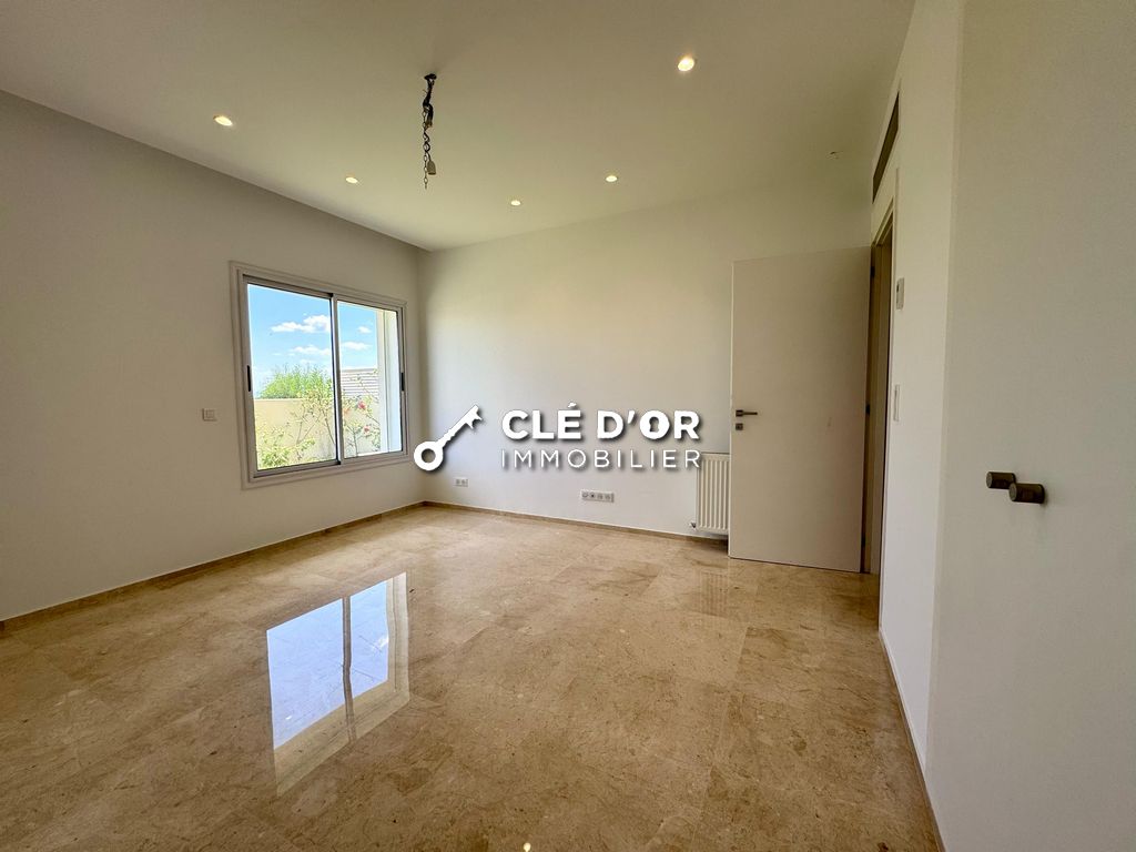 La Marsa&nbsp;Gammart&nbsp;Location&nbsp;Appart. 2 pi�ces&nbsp;S2 au rdc avec piscine � gammarth