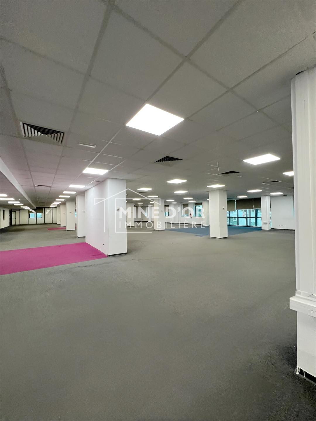 La Soukra&nbsp;Charguia 2&nbsp;Bureaux & Commerces&nbsp;Bureau&nbsp;Un grand plateau pour call center � charguia 2