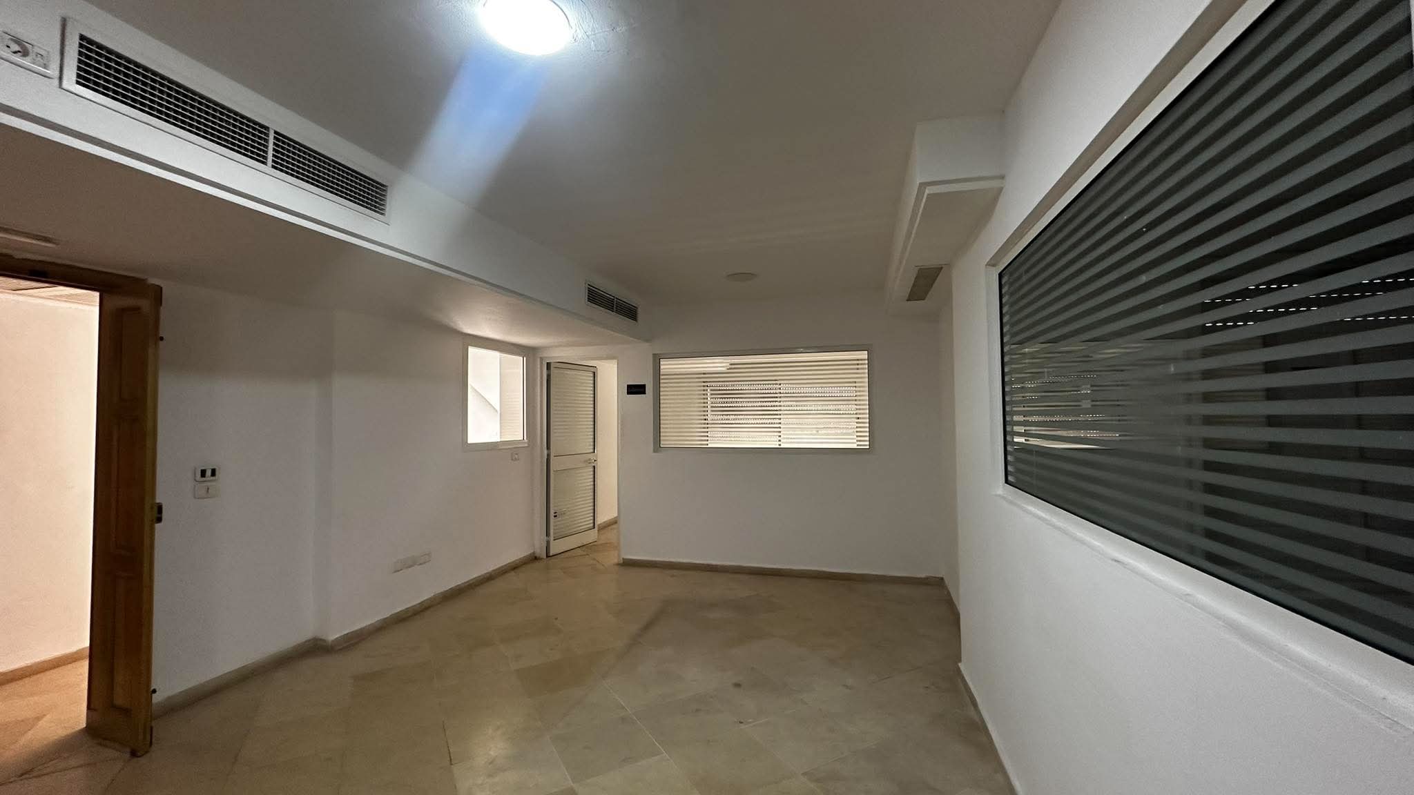 Cite El Khadra&nbsp;Kheireddine Pacha&nbsp;Location&nbsp;Surfaces&nbsp;Immeuble r4  � montplaisir